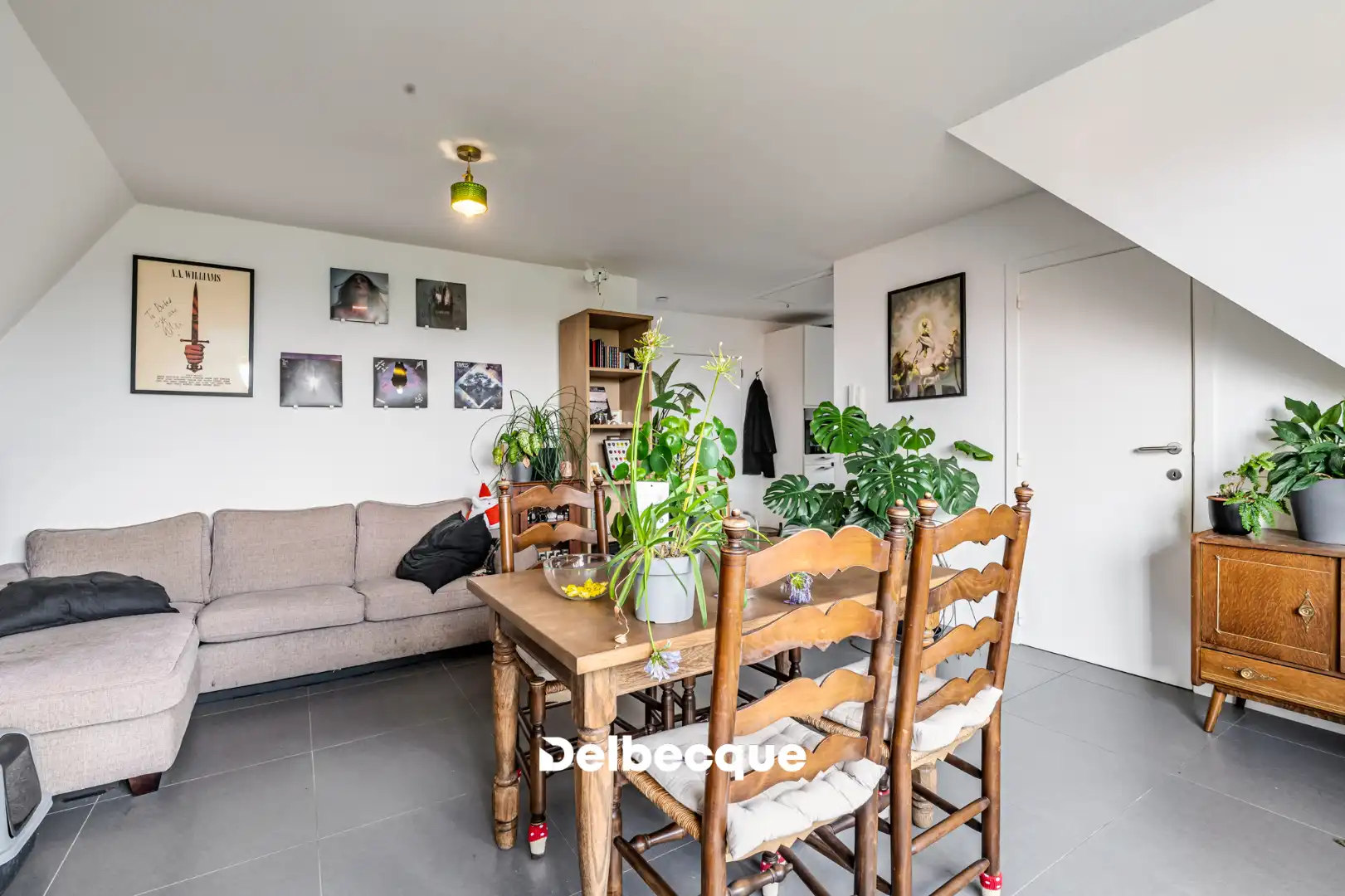 Karaktervol opbrengsteigendom met 3 verhuurde appartementen vlak bij de Langerei foto 9