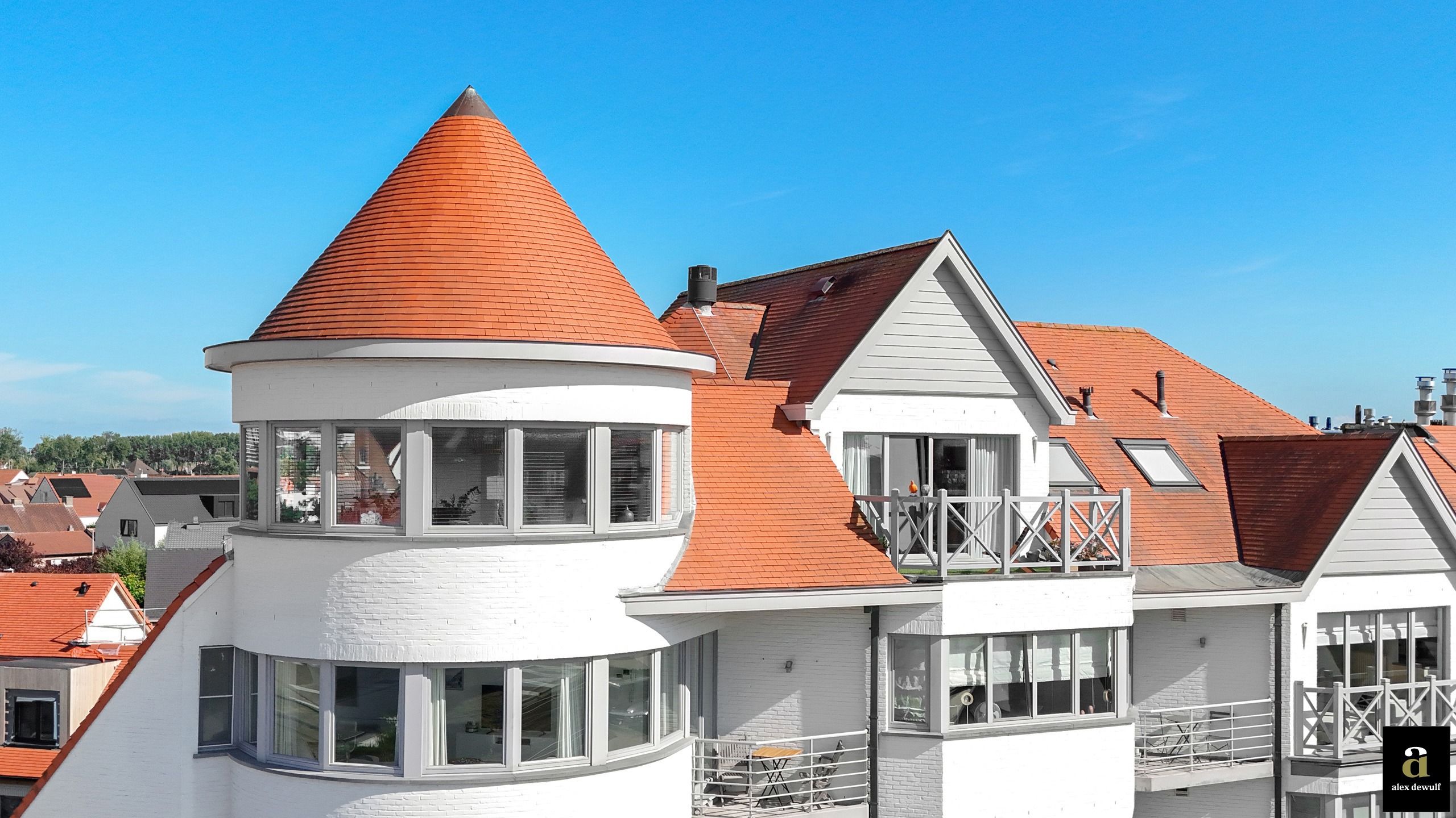 Ruim en licht dakappartement met westterras te Duinbergen foto 37