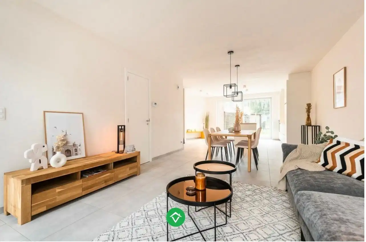 Recente nieuwbouwwoning met 3 slaapkamers te Torhout foto 2