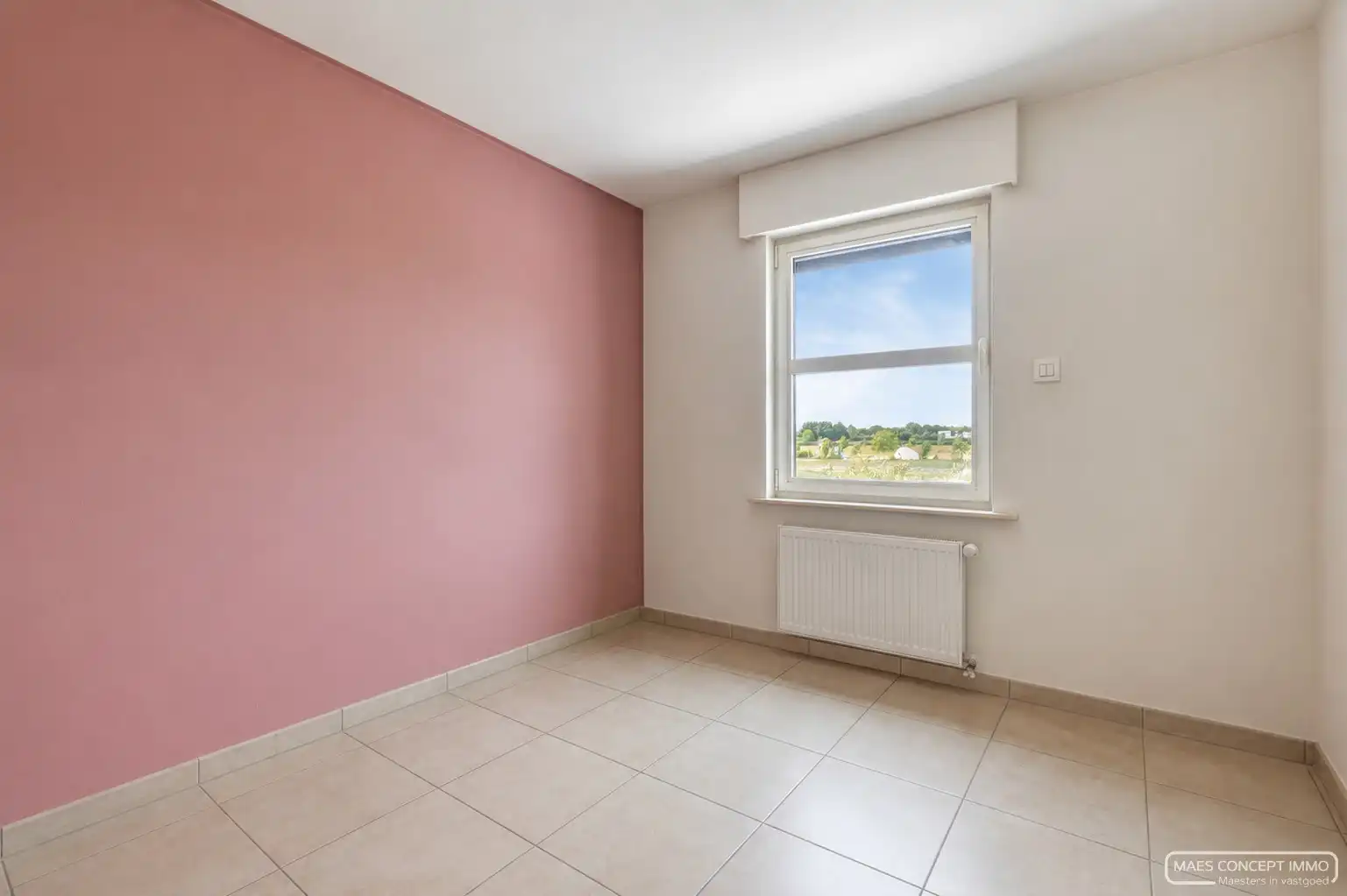 Investeringsopportuniteit - 2 verhuurde handelspanden en appartement te koop in Waregem foto 17