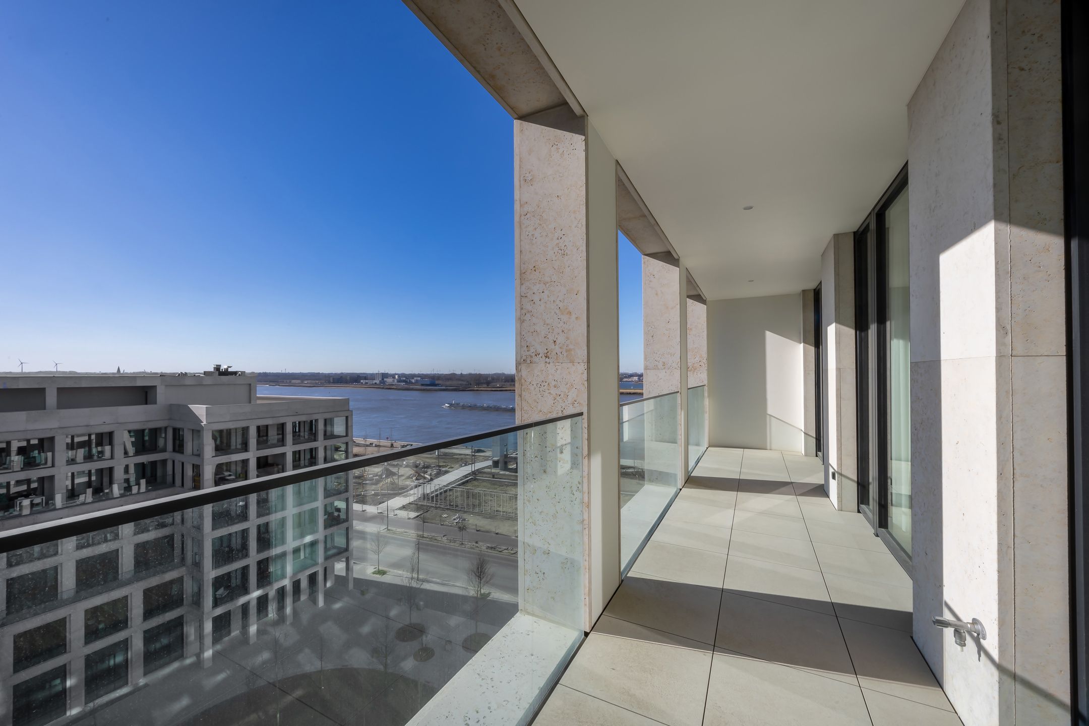 Luxueuze Penthouse op het Nieuw-Zuid met dakterras foto 15
