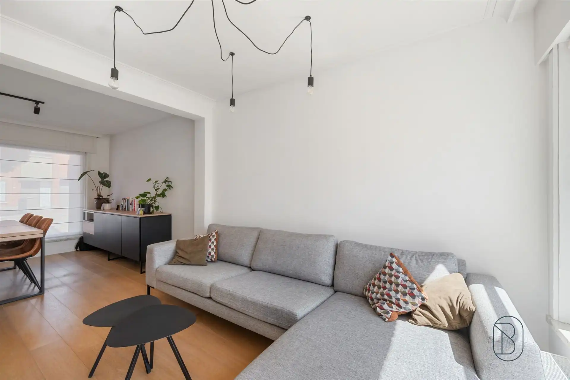 Instapklare woning met zonnige tuin, garage & tweede uitweg foto 6