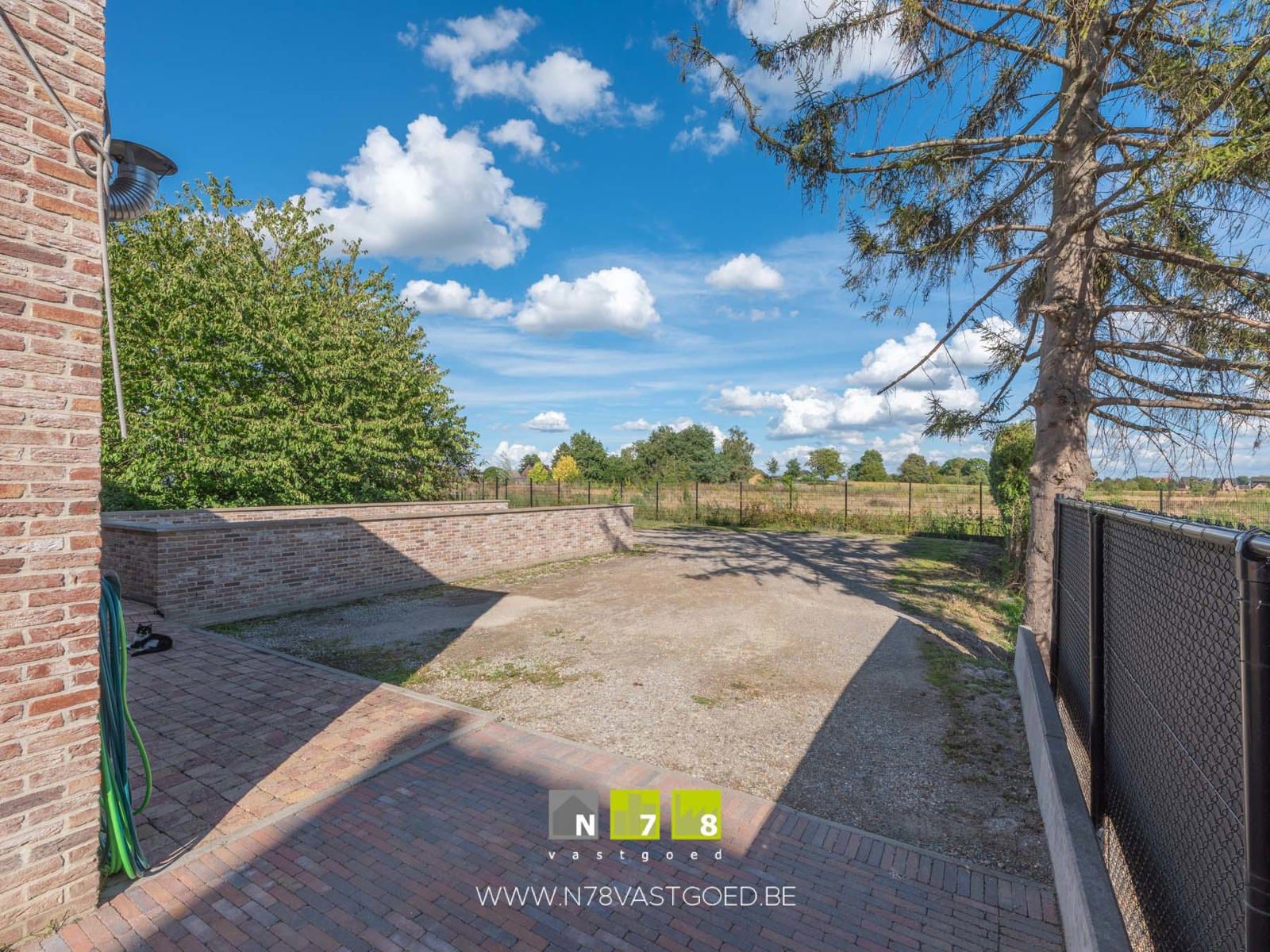 Gebouw te koop foto 35