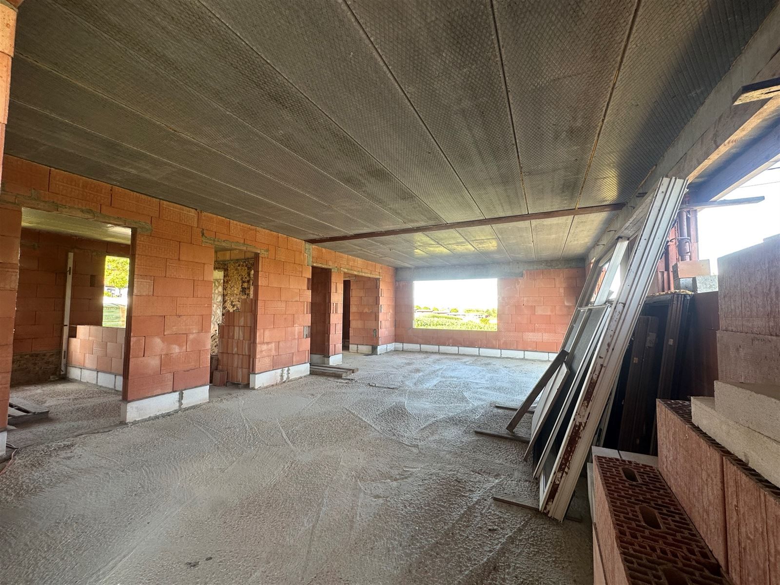 Verder af te werken renovatieproject op prachtige ligging! foto 8