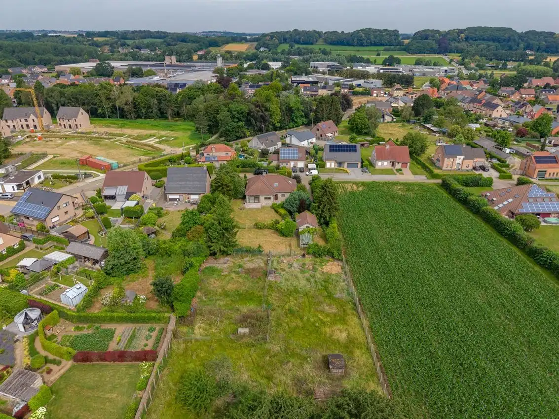 Landelijke villa op 1 hectare in Assent foto 52