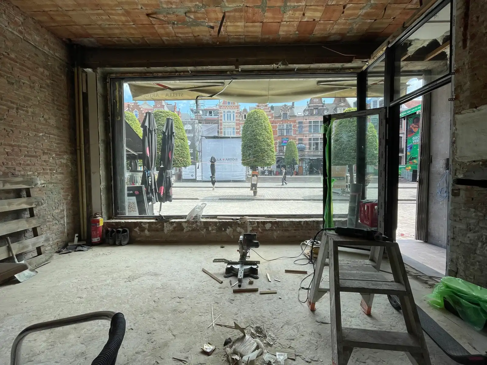 Handelsgelijkvloers op AAA-locatie foto 2