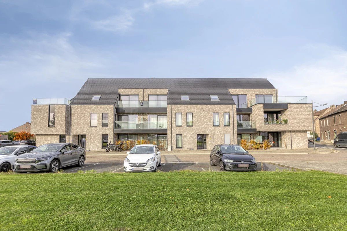 EXCLUSIEF EN KWALITATIEF NIEUWBOUWAPPARTEMENT VAN 163 M² MET 3 SLPK'S, 2 BADK'S EN RIANTE TERRASSEN IN MUNSTERBILZEN foto 31