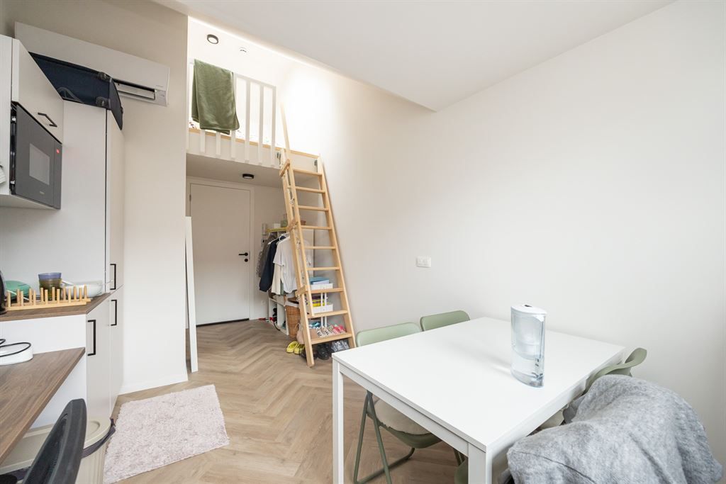 volledig gerenoveerd studentenpand met 9 hoogwaardige kamers foto 23