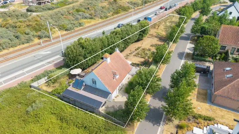 Charmante Mi Casa-villa op 1271m² op slechts 400 meter van zee. foto 43