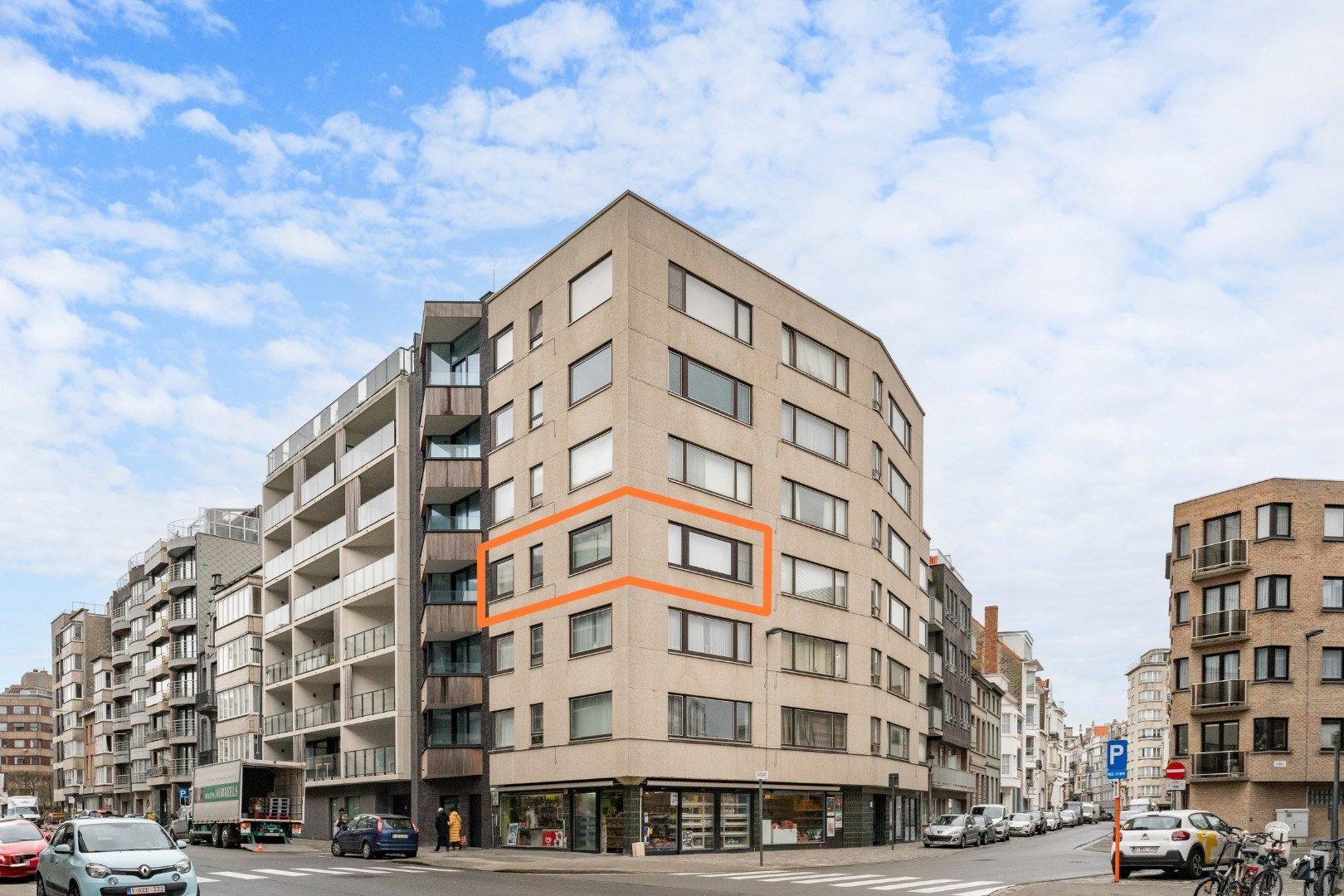 Instapklaar appartement met 2 slaapkamers in centrum Oostende foto 14