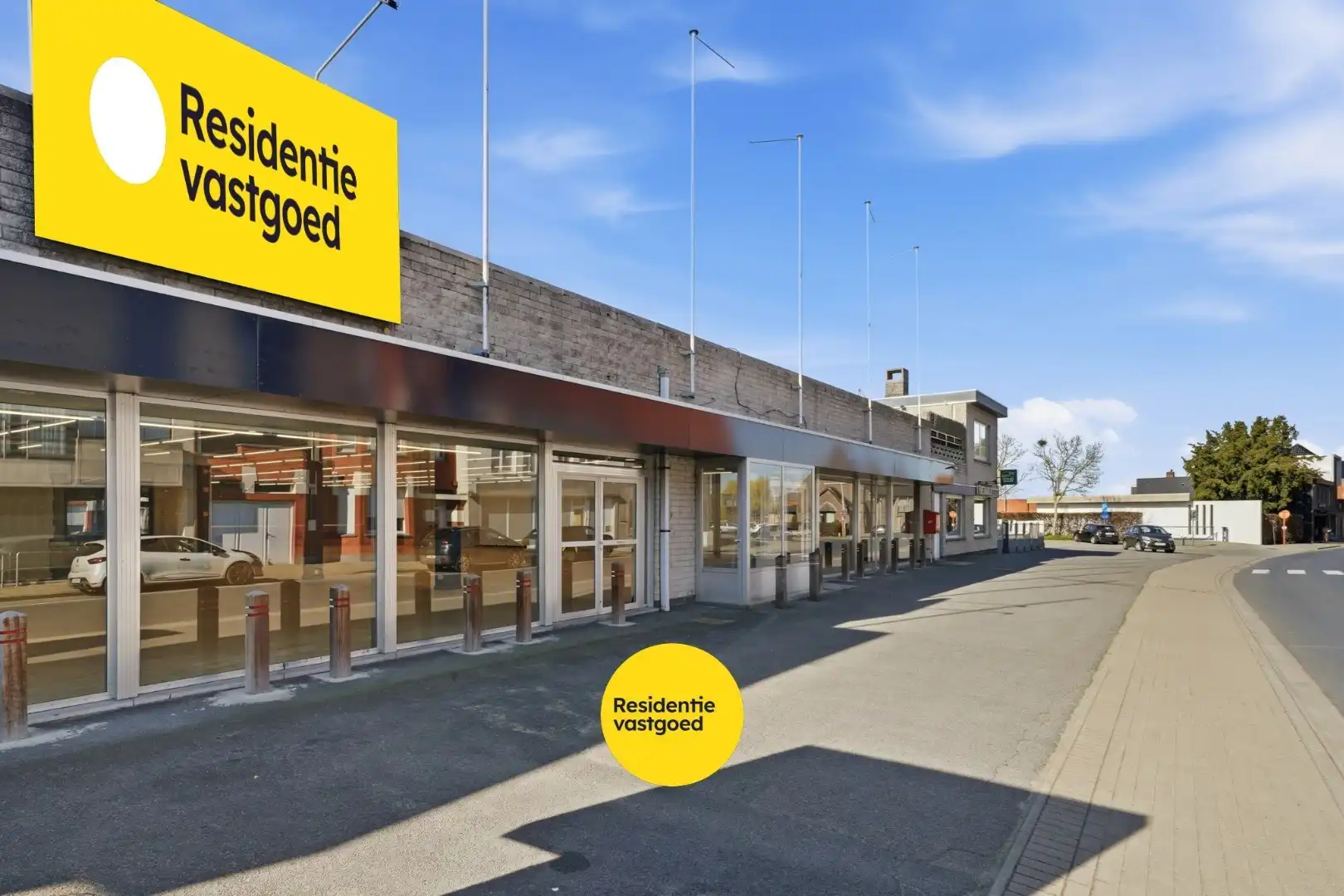 Commerciële ruimte te huur in het centrum van Aartrijke foto 2