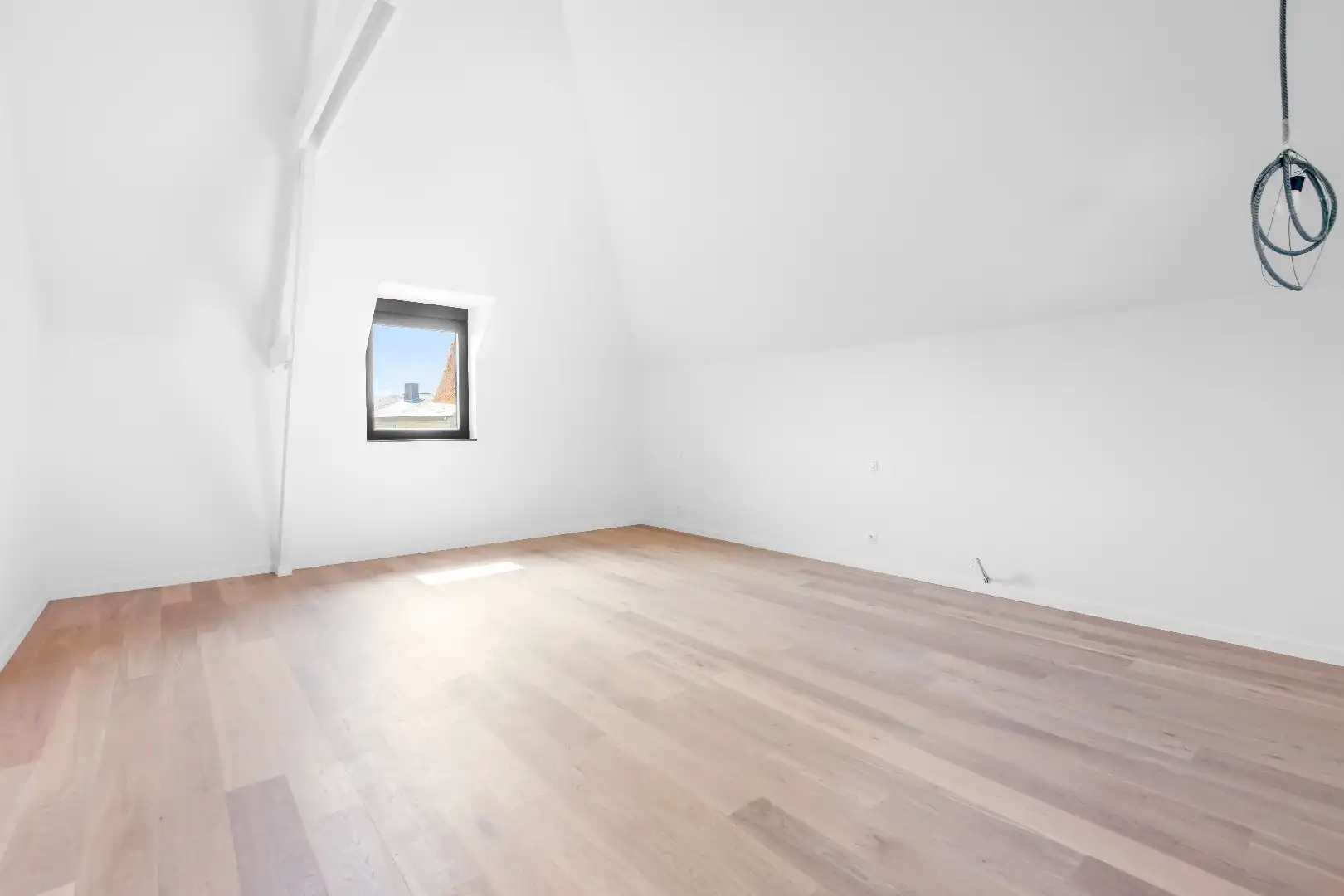 Prachtige nieuwbouw villa met zwembad in een rustige omgeving foto 18