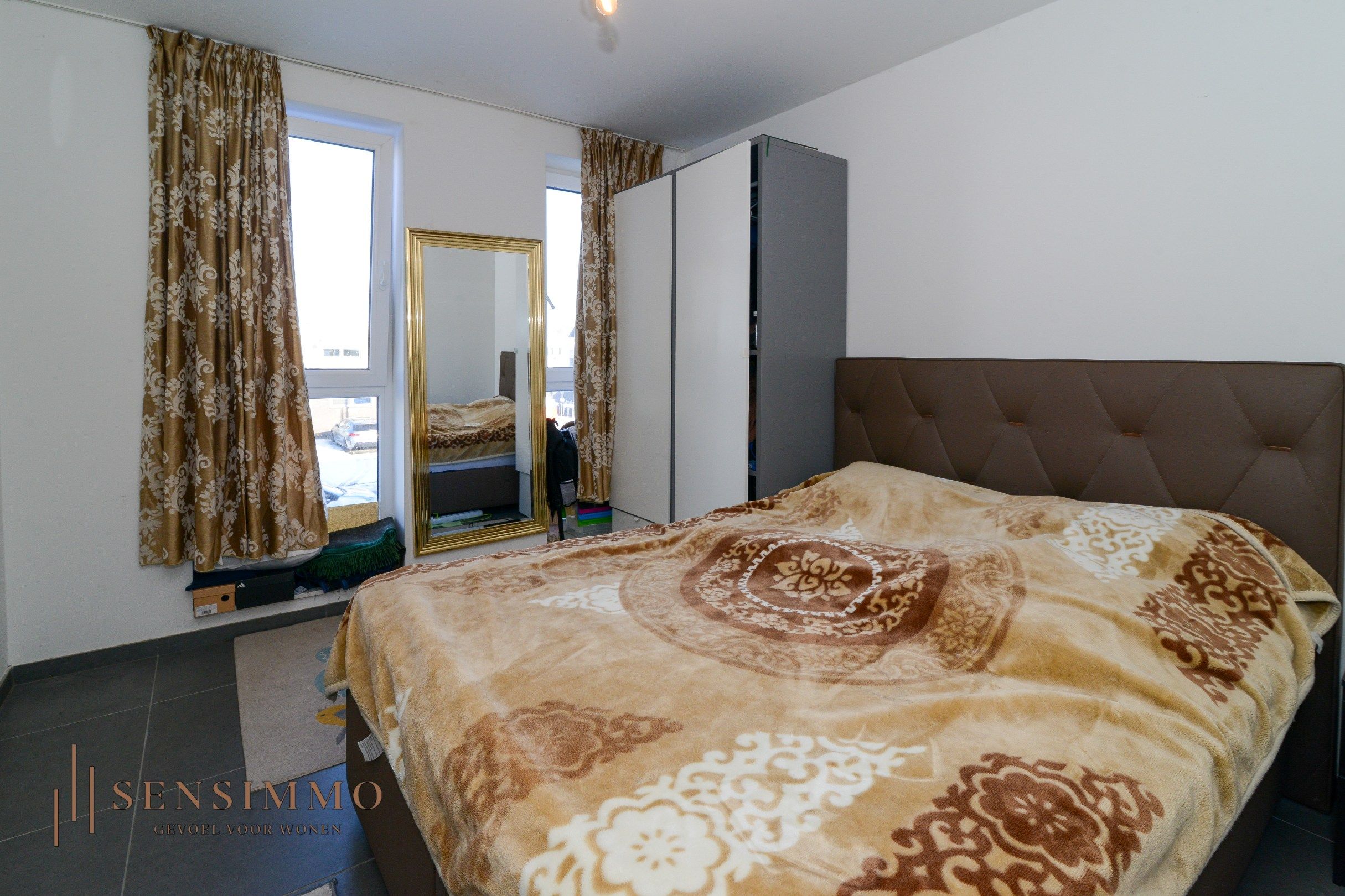 éénslaapkamer appartement met terras, parking en kelderberging foto 6