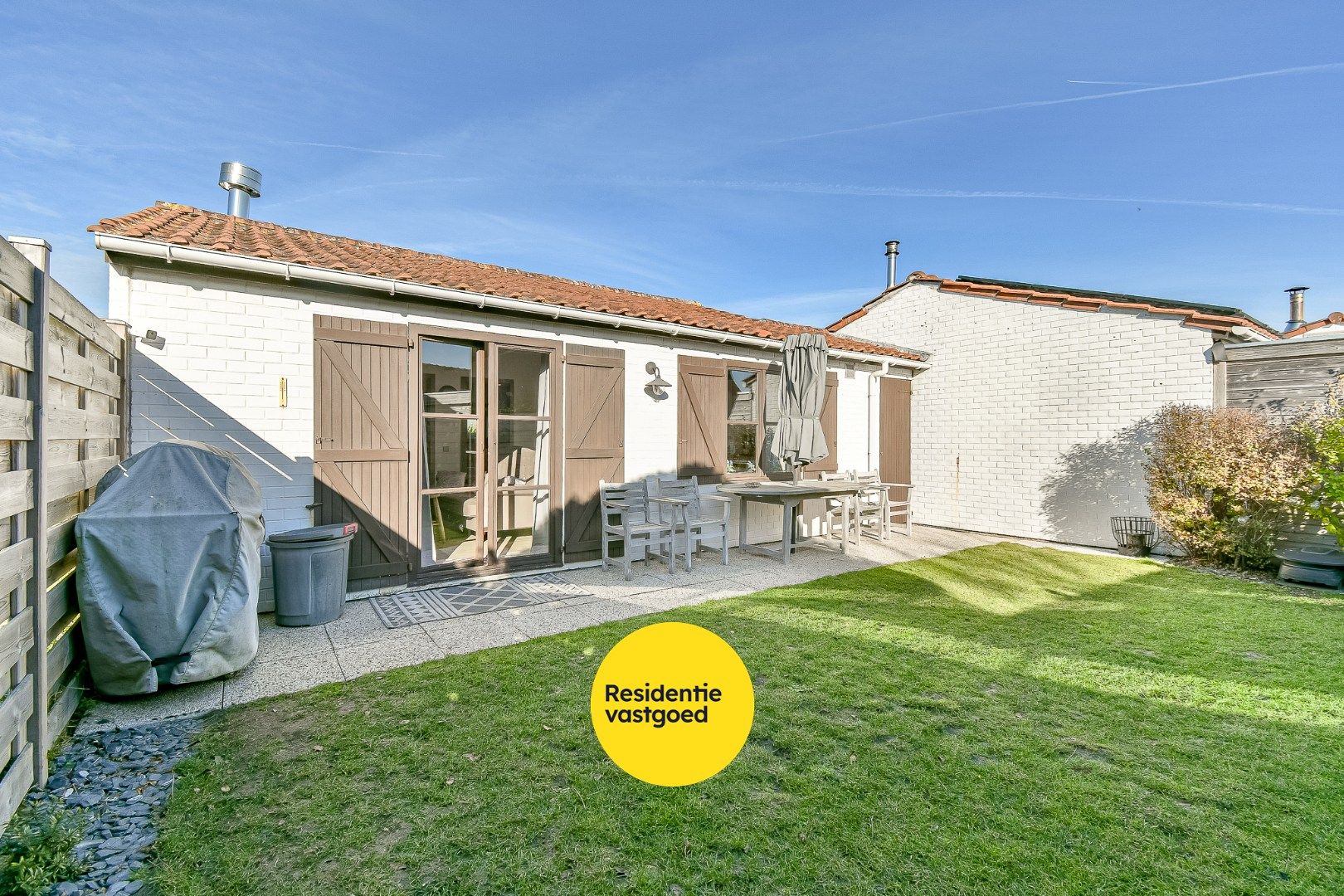 Hoofdfoto van de publicatie: Vakantiewoning met tuin, parkeerplaats en 2 slaapkamers