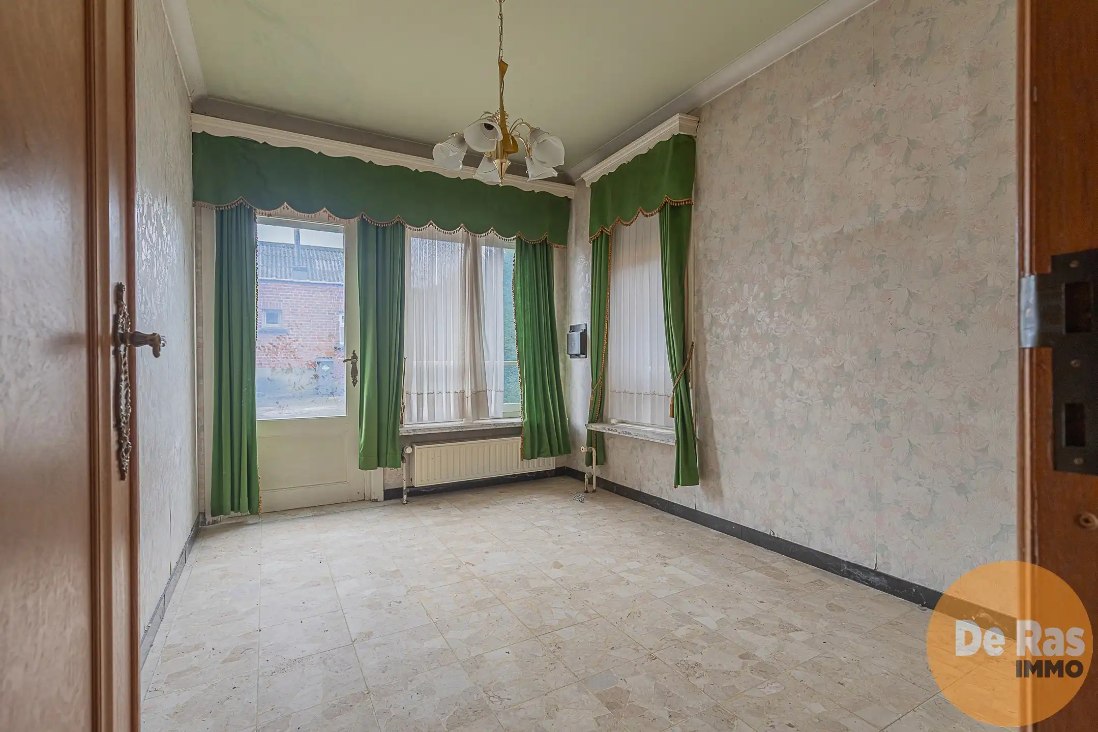 ERONDEGEM - Ruime open bebouwing met loods en grote tuin  foto 9