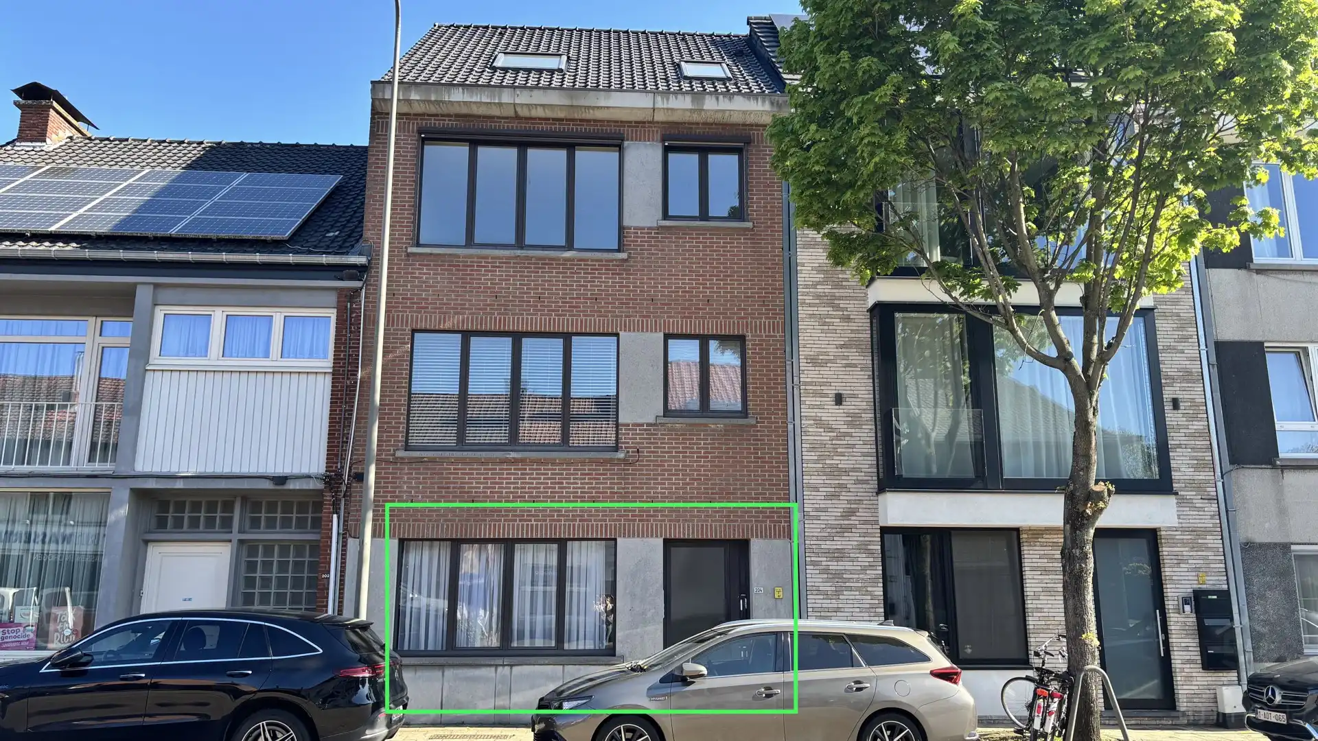 Gelijkvloers appartement met tuin en garage foto 2