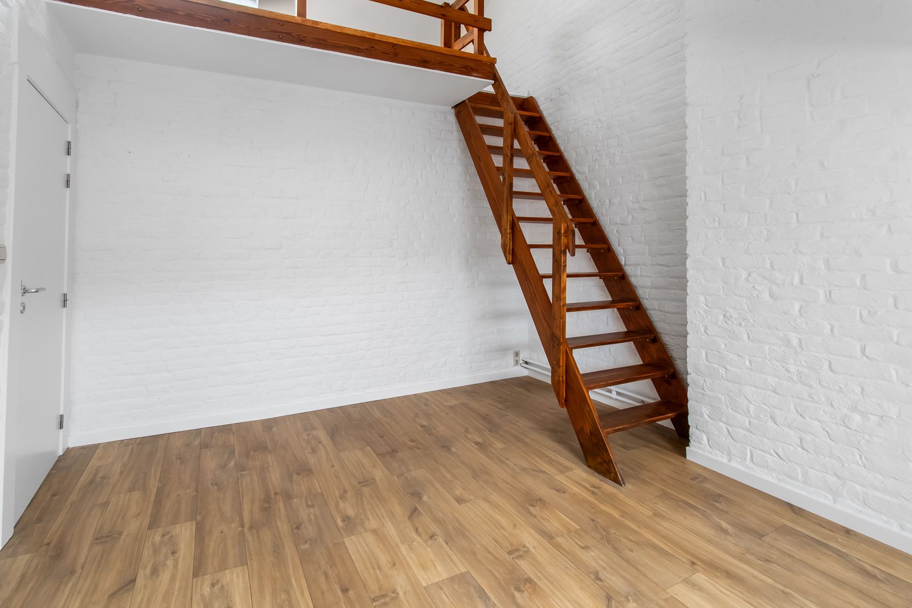 - 1914 - Ruim triplex appartement met terras foto 17