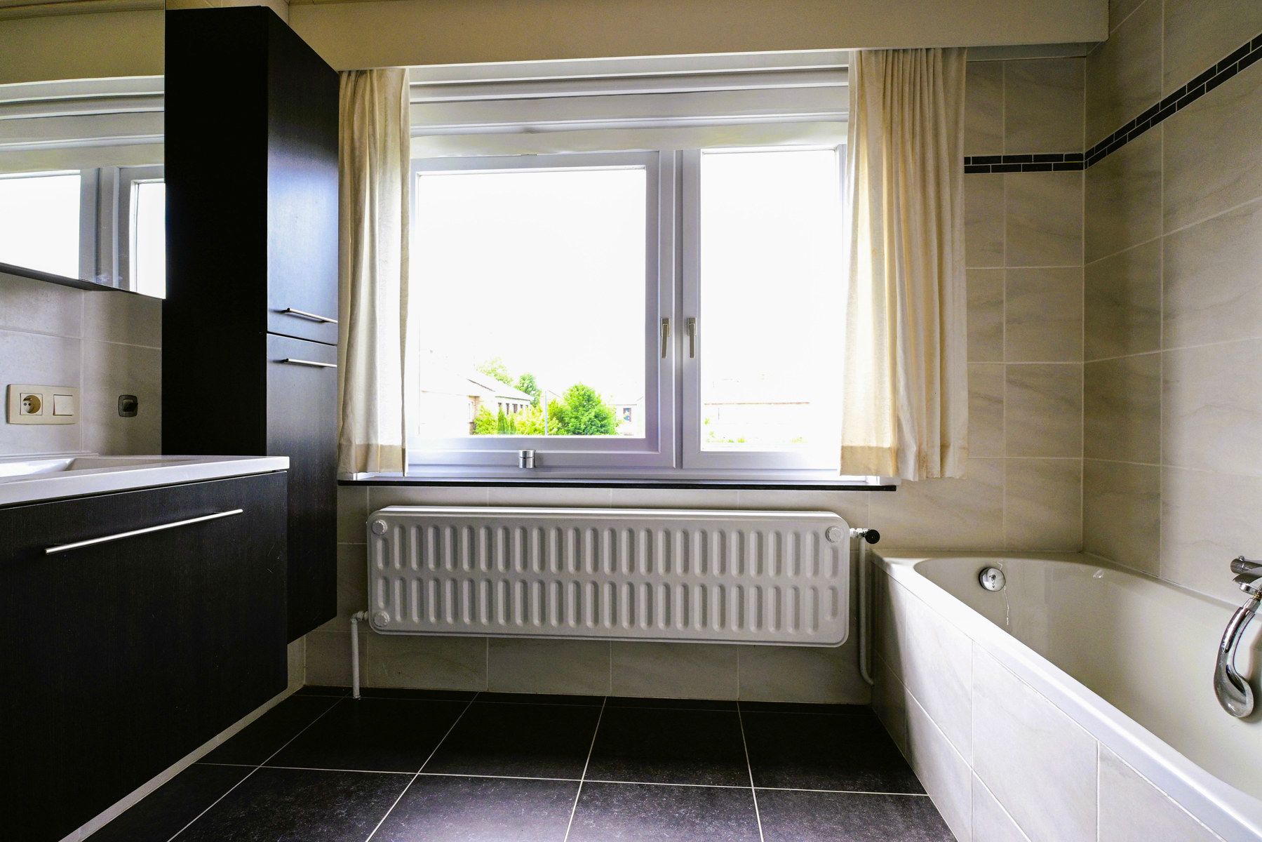 Leuke gezinswoning op kindvriendelijke locatie in Oostende. foto 7