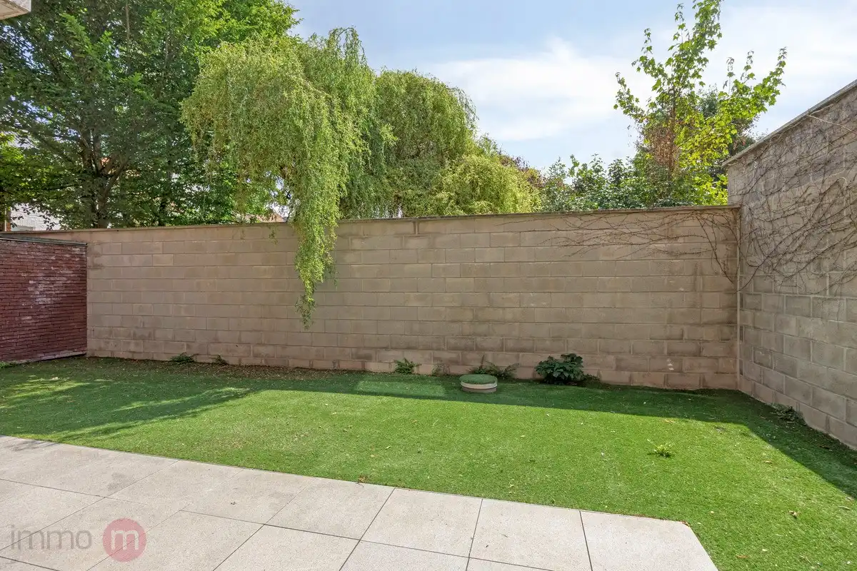 Recent gelijkvloers app. met 2 slaapkamers, tuin en 2 autostaanplaatsen. foto 23