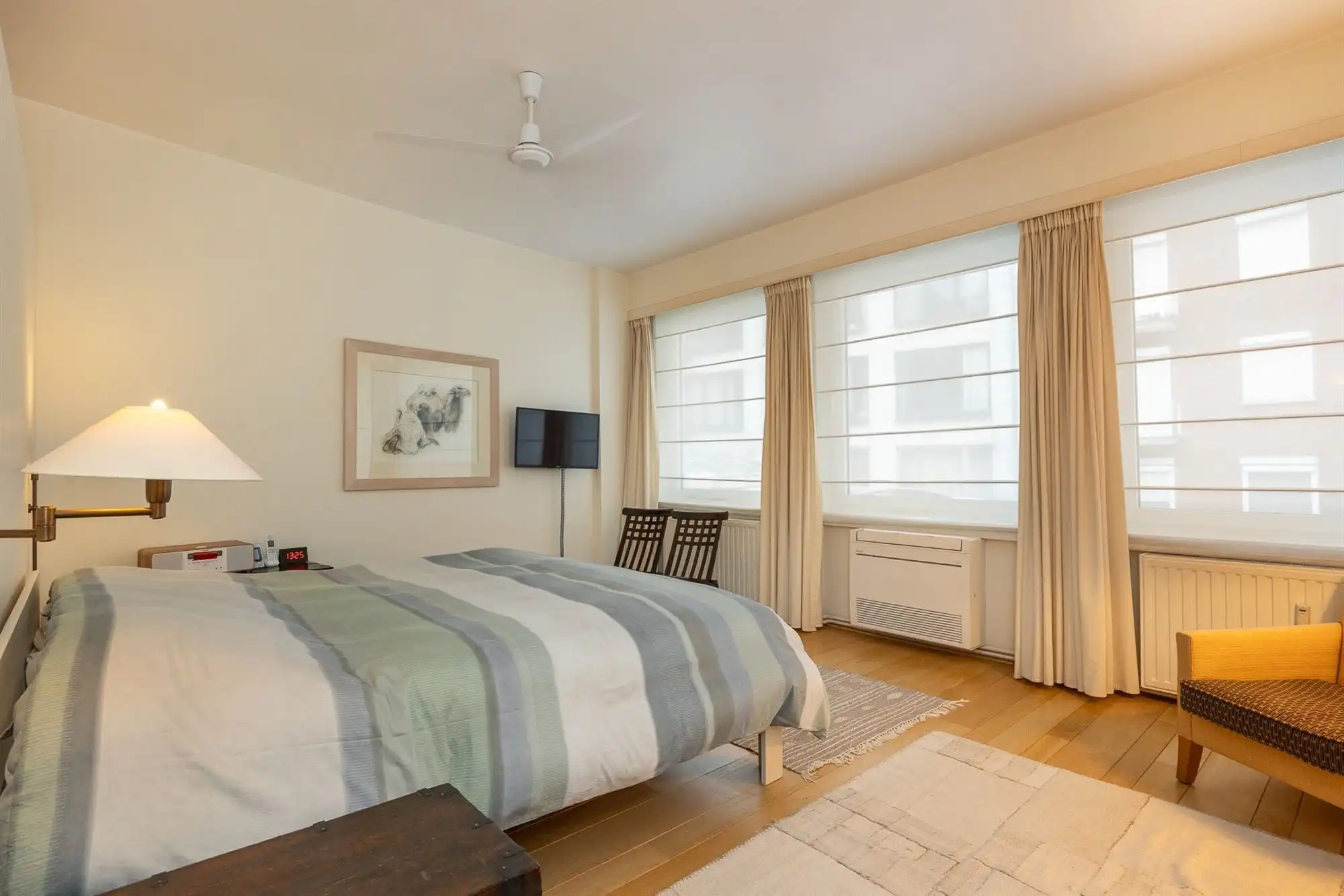 Uitzonderlijk ruim app. met 4 slpkmrs. op TOPlocatie foto 8