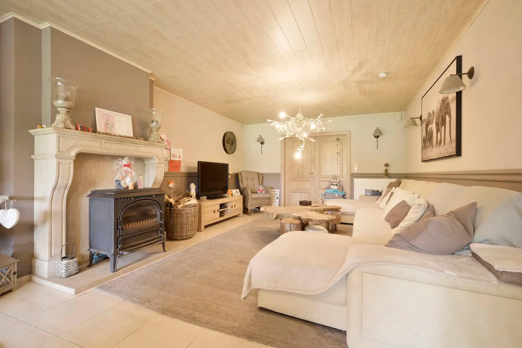 Instapklare woning met 3 slaapkamers en tuin  foto 3