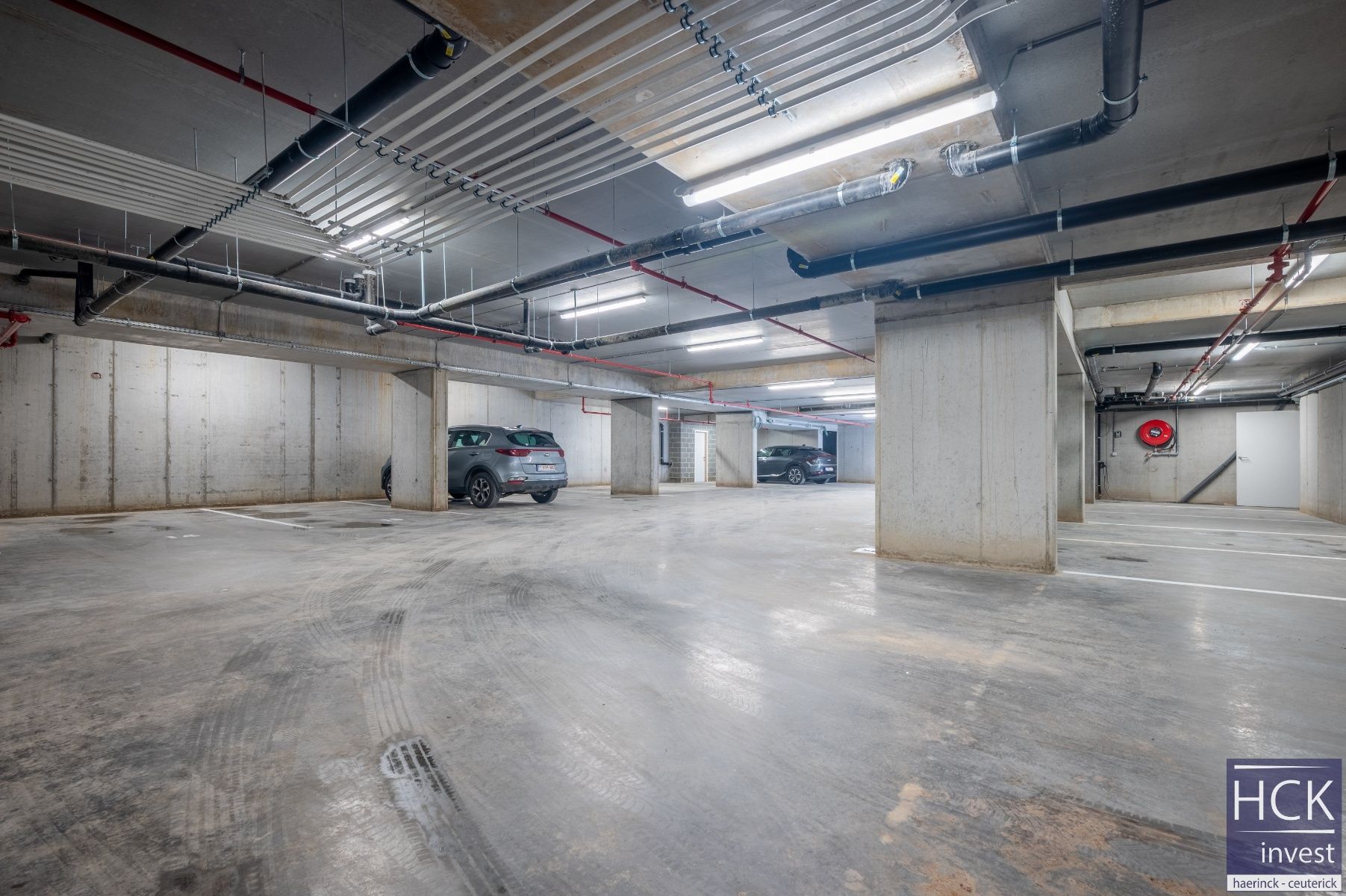 DEINZE - Prachtig nieuwbouwapp. met 2 SLPK, terras én parkeerplaats foto 17