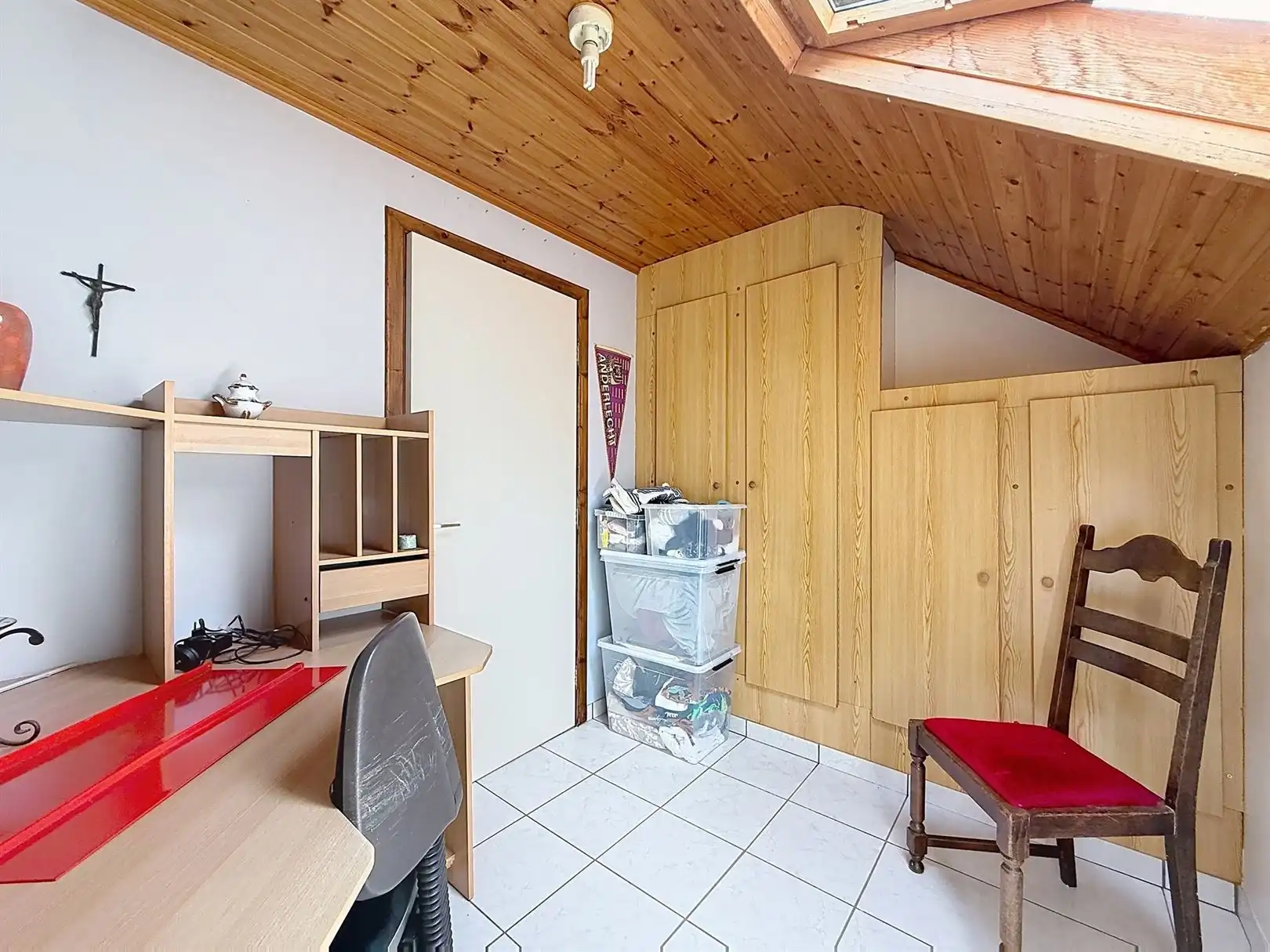 Ruime woning met extra woon- of werkpotentieel  foto 62