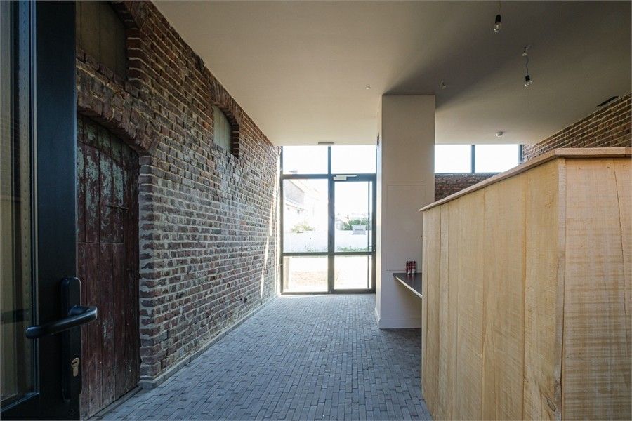 UNIEKE KARAKTERVOLLE WOONST MET 3 SLKS EN 2 PARKEERPLAATSEN OP EEN TOPLOCATIE foto 17