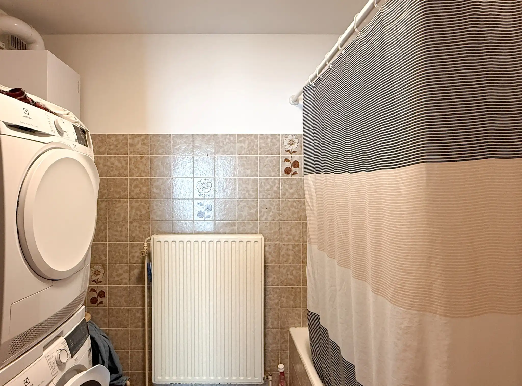 Gunstig gelegen appartement dichtbij het centrum van Beveren foto 6