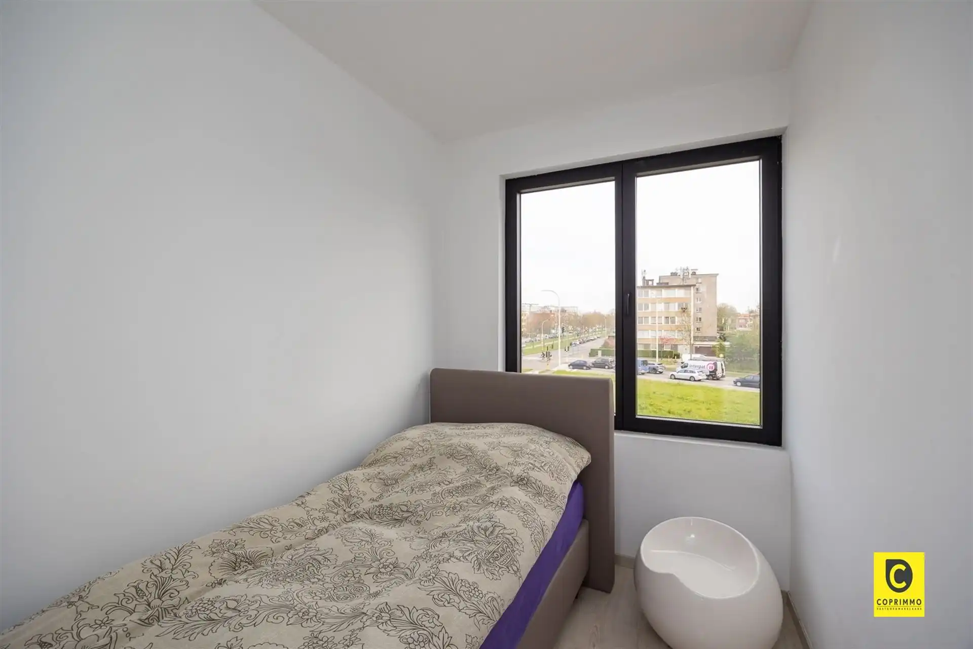 Woning met ruime zuidgerichte tuin foto 13