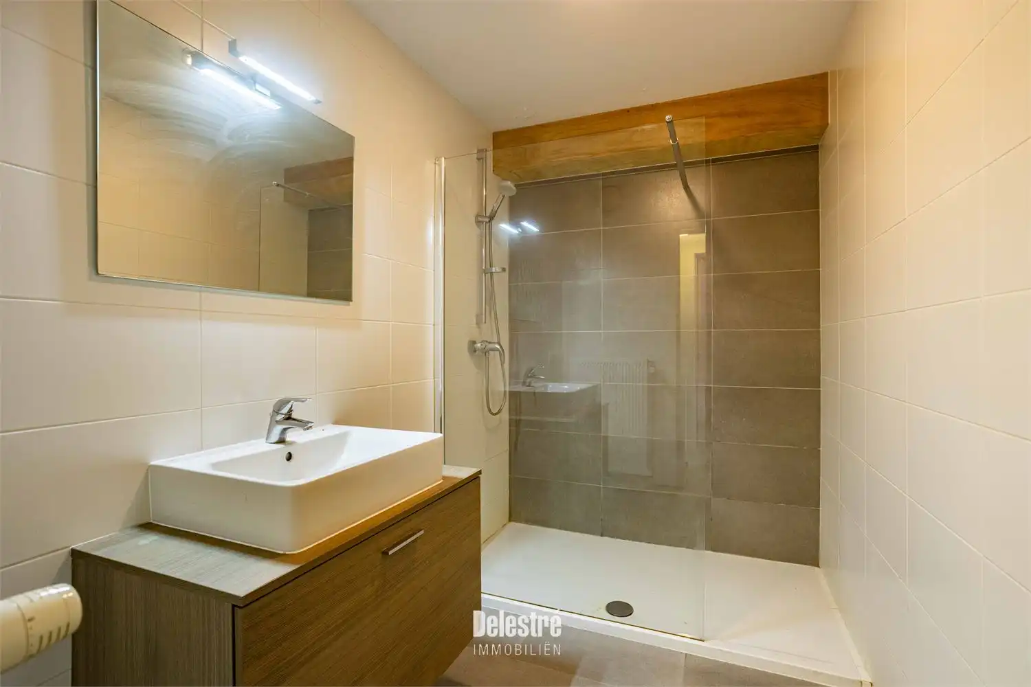 MODERN APP. 3 SLPK. EN RUIM TERRAS MET TUIN INCLUSIEF PARKING foto 28