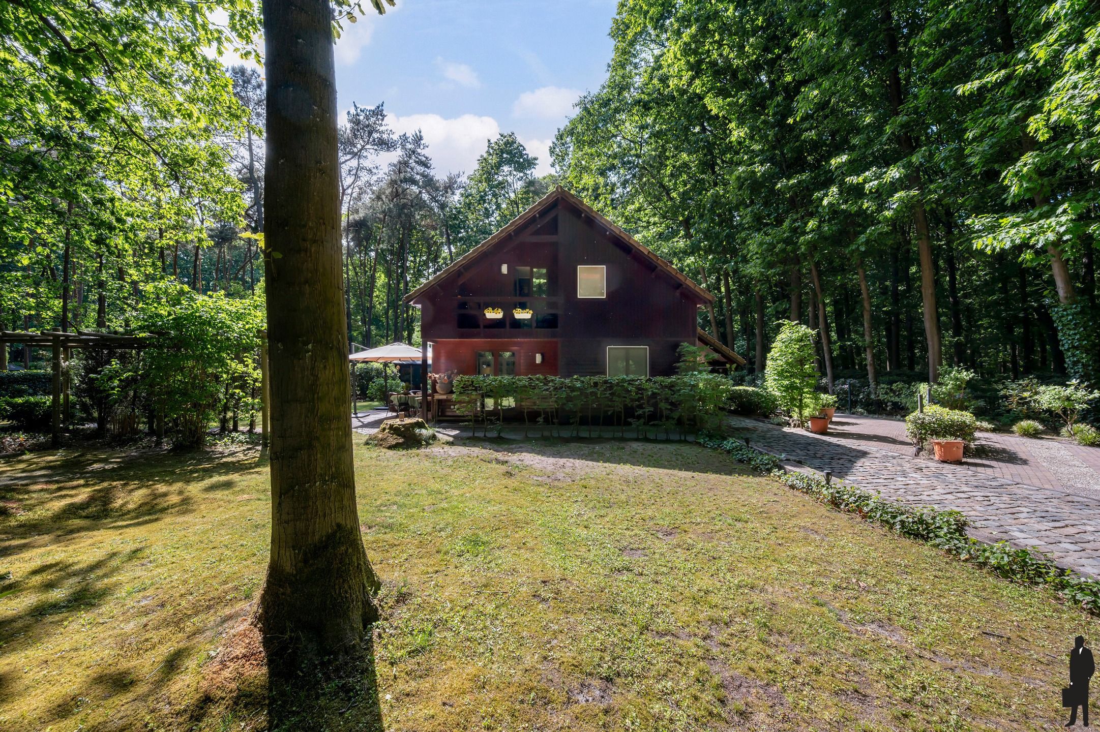 Charmante woning te Essen foto 24