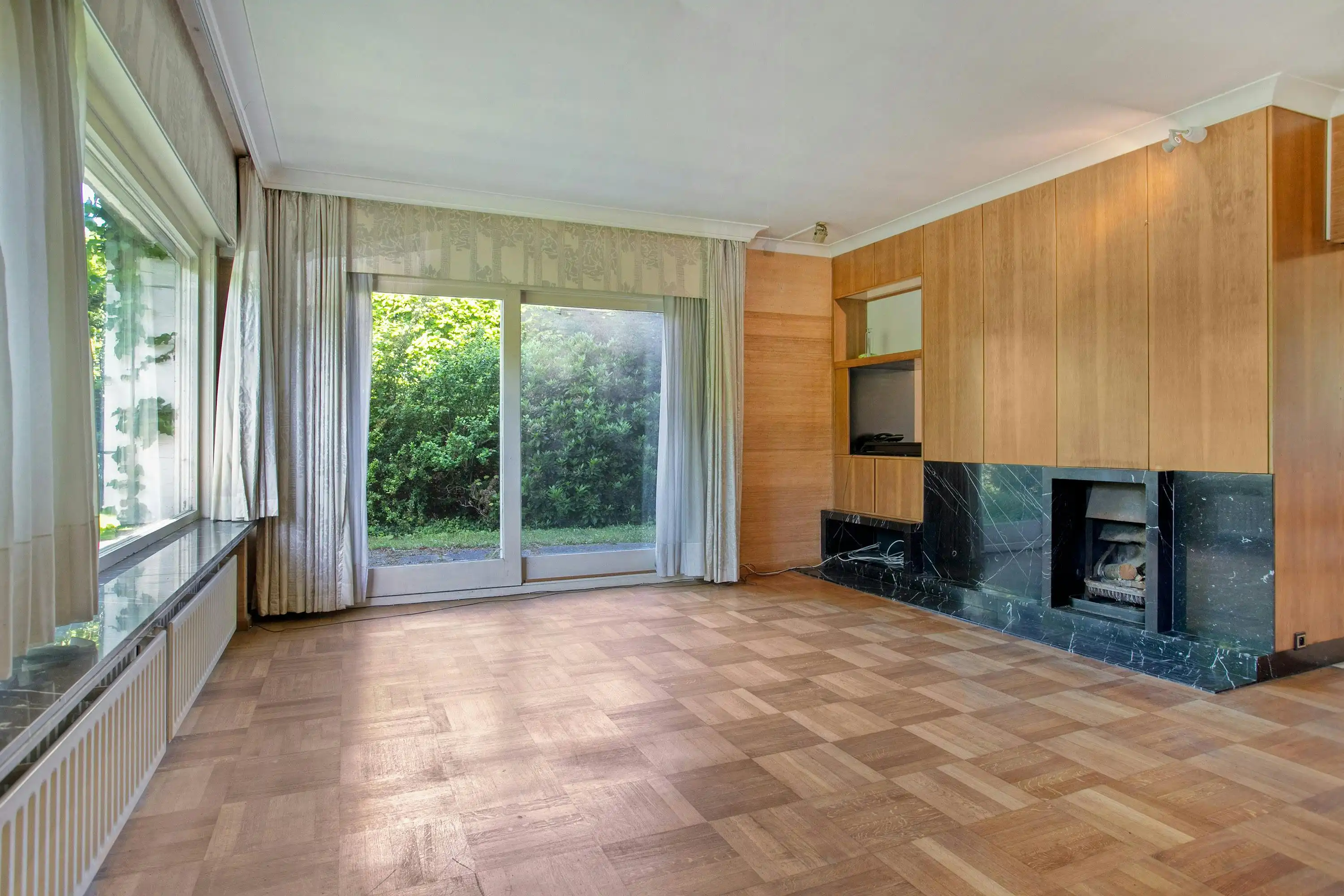 Exclusief renovatieproject: riante villa op toplocatie foto 9