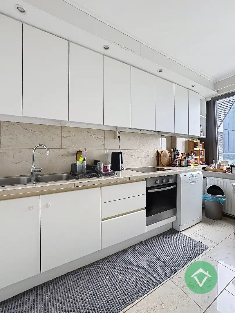 Appartement met 2 slaapkamers en terras te Gent foto 7