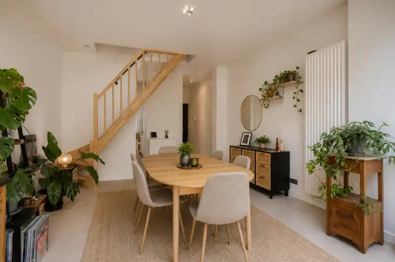 Stijlvol wonen aan het Lousbergpark, instapklaar  en verrassend rustig foto 3