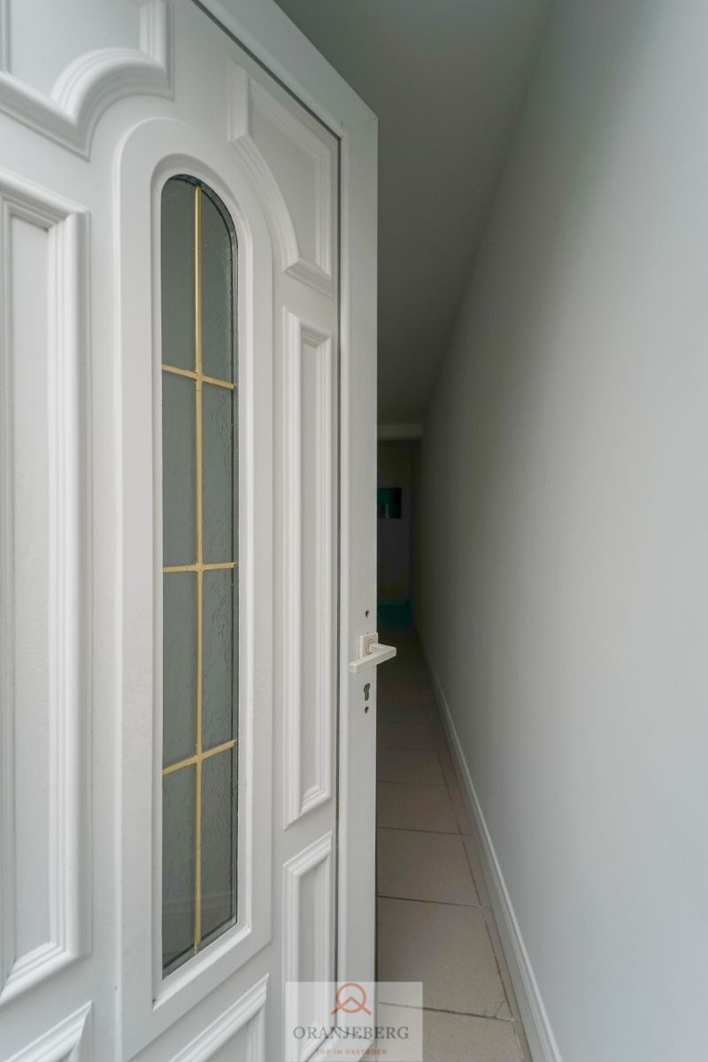 Appartement op het gelijkvloers met koertje (18 m²) te Rooigemlaan ! foto 21