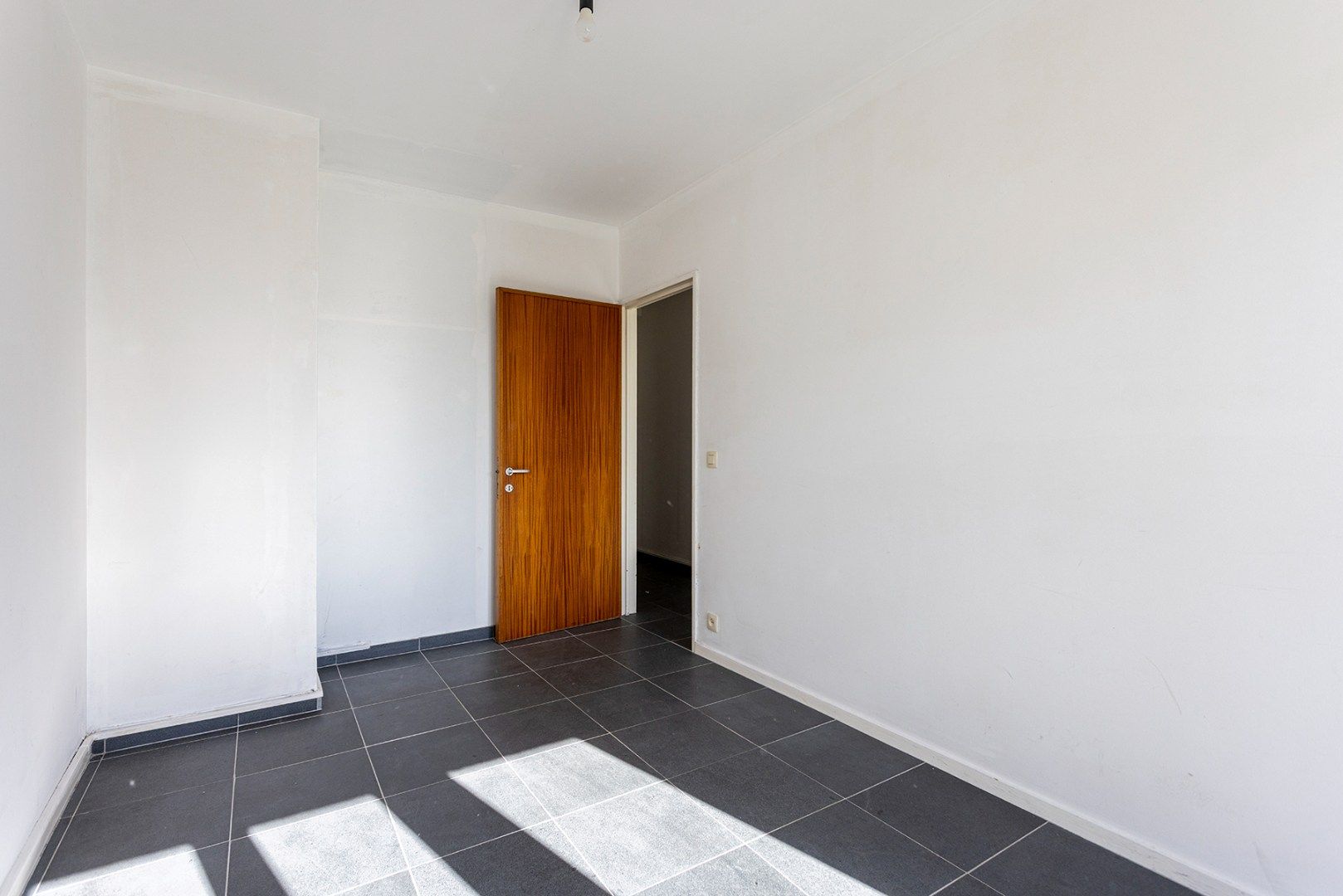 Appartement met 2 slaapkamers recht tegenover Bremweide! foto 12