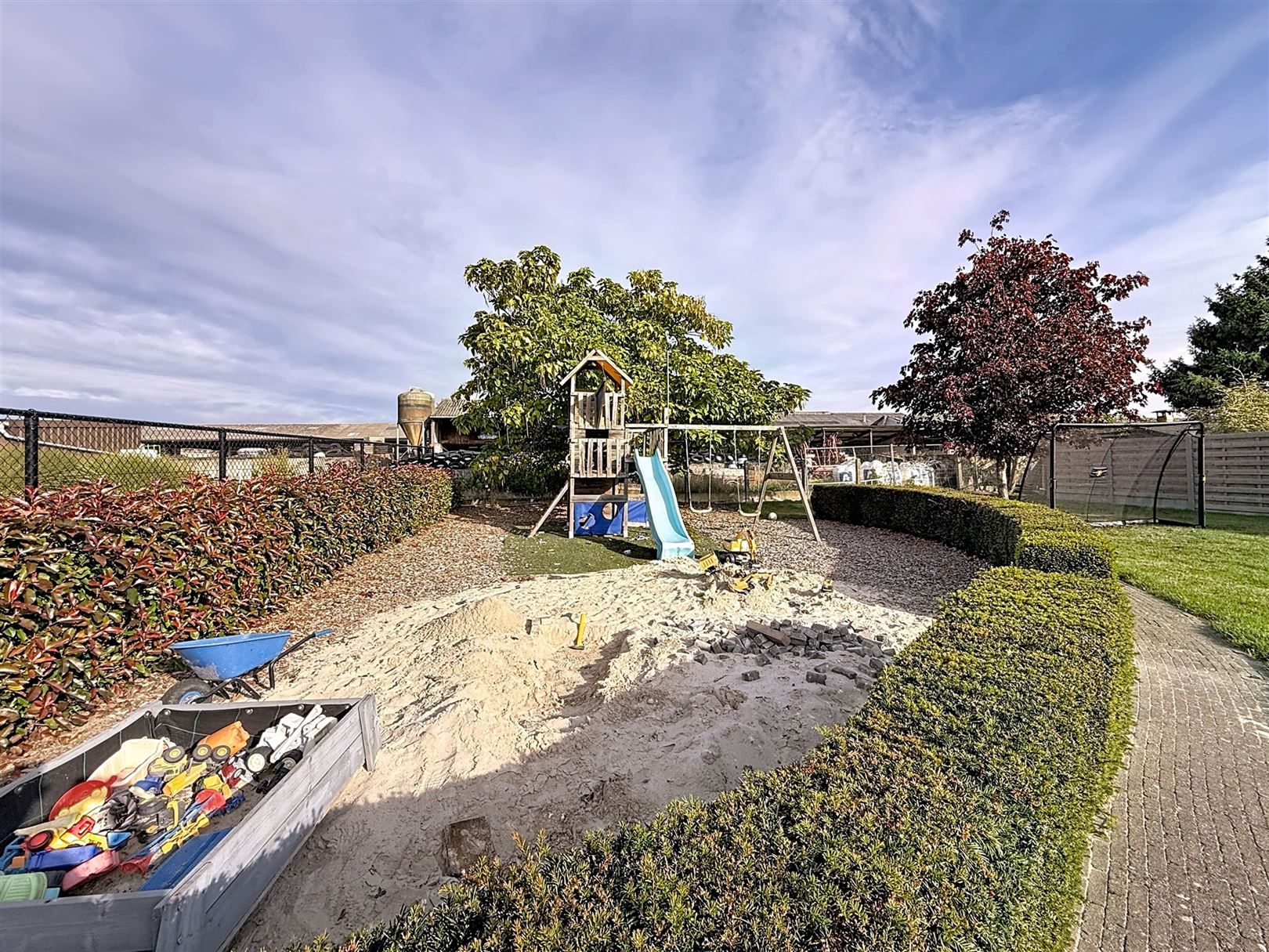 Instapklare woning, 3/5 slpks, tuin, terrassen, garage, 12a 65ca foto 37