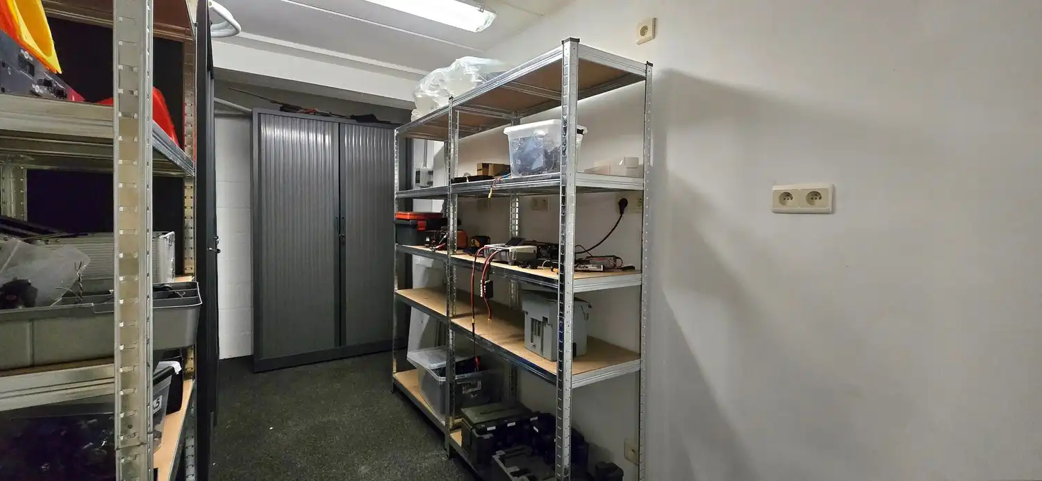 Ruime moderne woning op een perceel van 10a 12ca in een rustige, bosrijke omgeving te koop foto 31