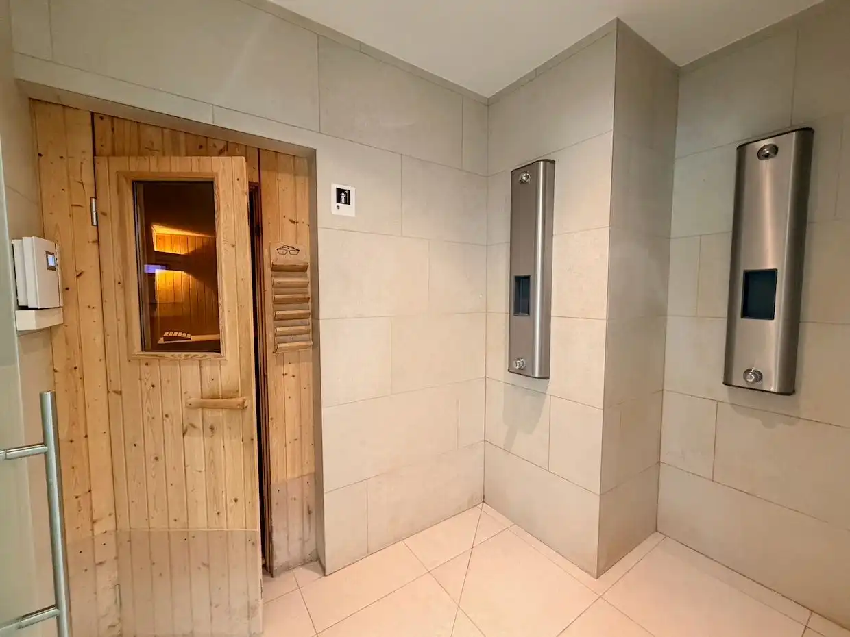 Exclusief duplex-appartement met 2 staanplaatsen en kelder in een unieke parkresidentie foto 28