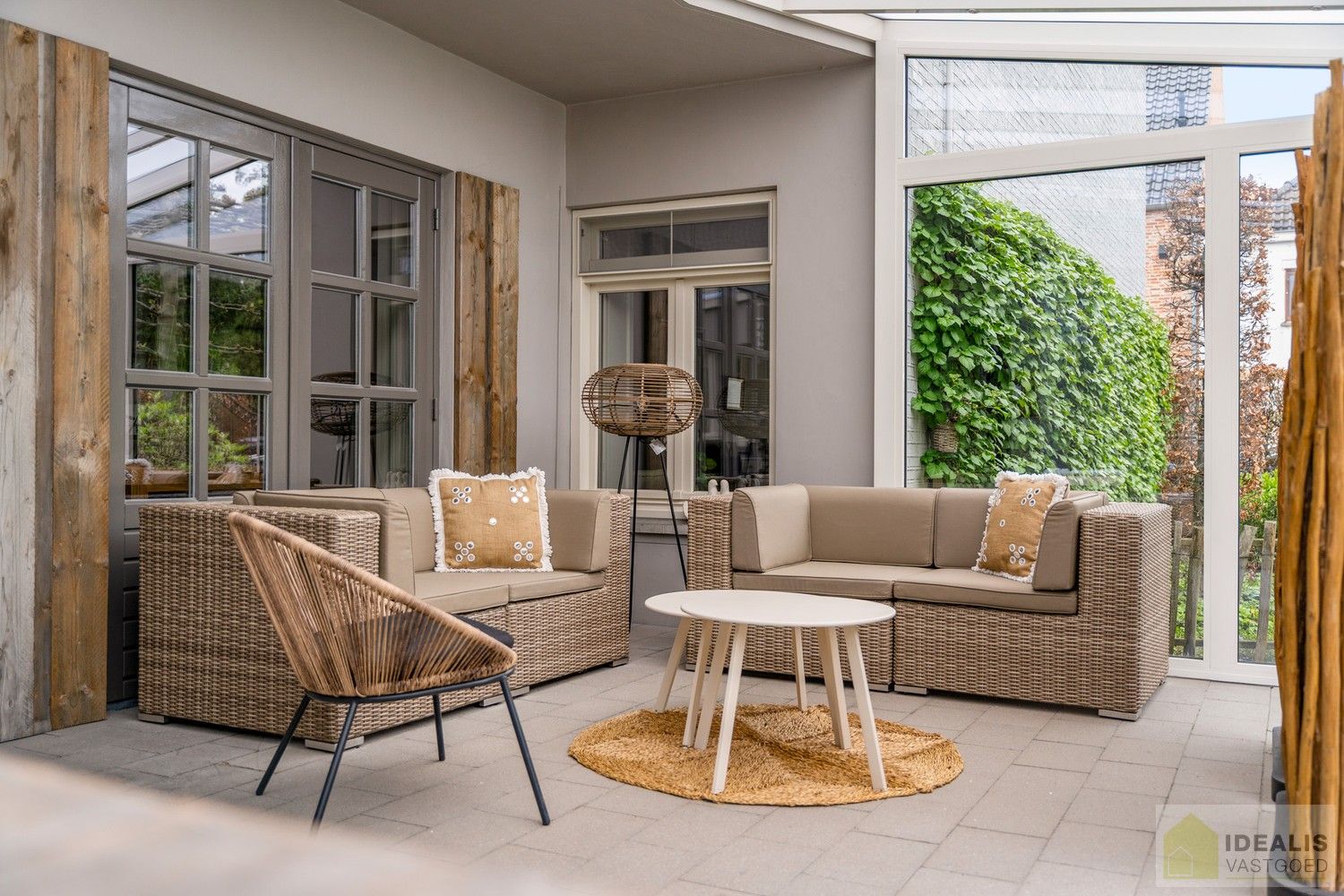 IDEALIS VASTGOED – Prachtige, stijlvolle woning mét B&B-gedeelte, van maar liefst +-315m² foto 36