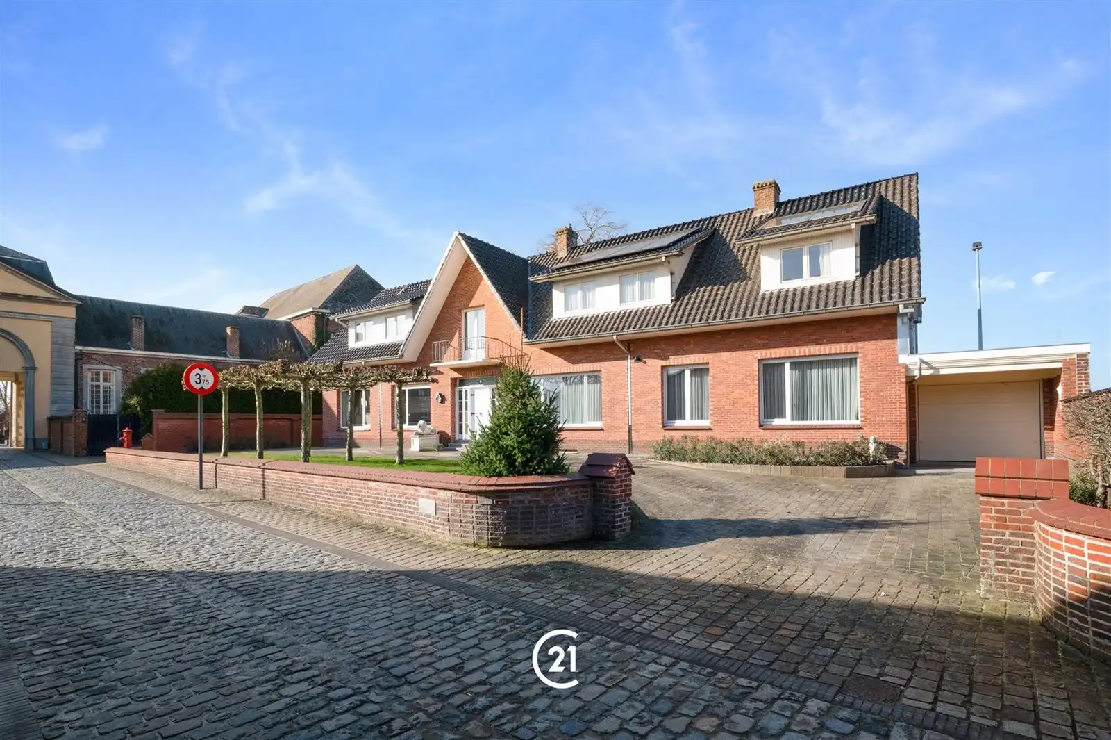 Exclusieve woning met 5 slaapkamers aan de Kartuizersite foto 2
