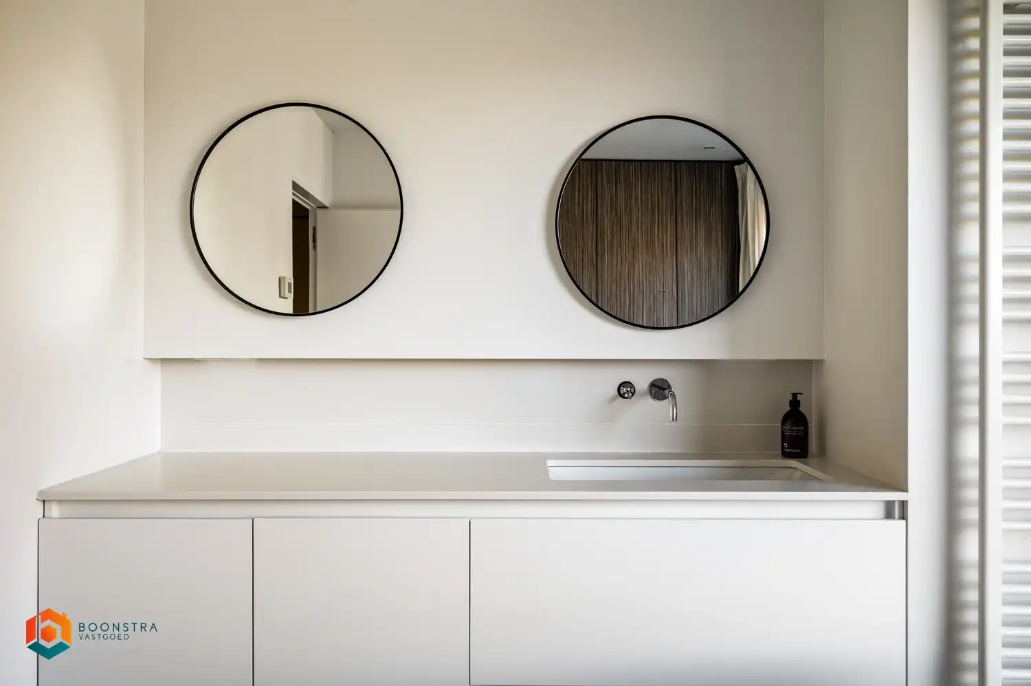 Energiezuinige villa met zwembad, wellness en praktijkruimte op een perceel van 998 m² te Putte foto 12