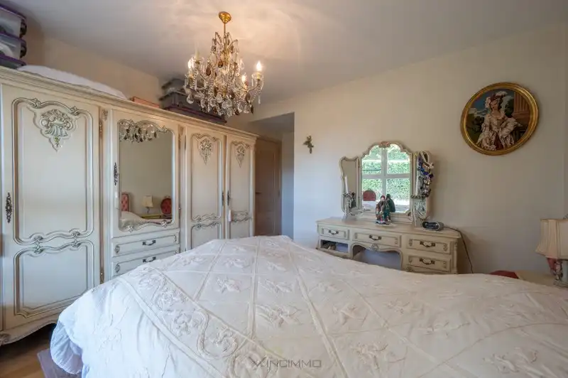 Vincimmo stelt u dit verzorgd gelijkvloers appartement met tuin voor, gelegen vlak bij het casino van Knokke. foto 10