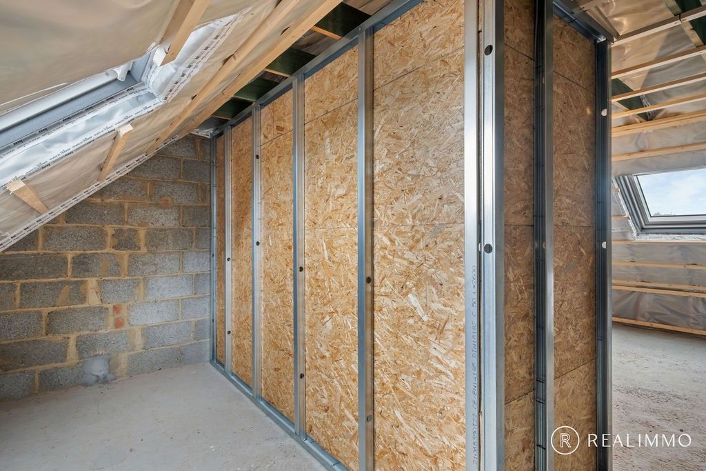Instapklare topper met garage in Zwevegem! foto 16