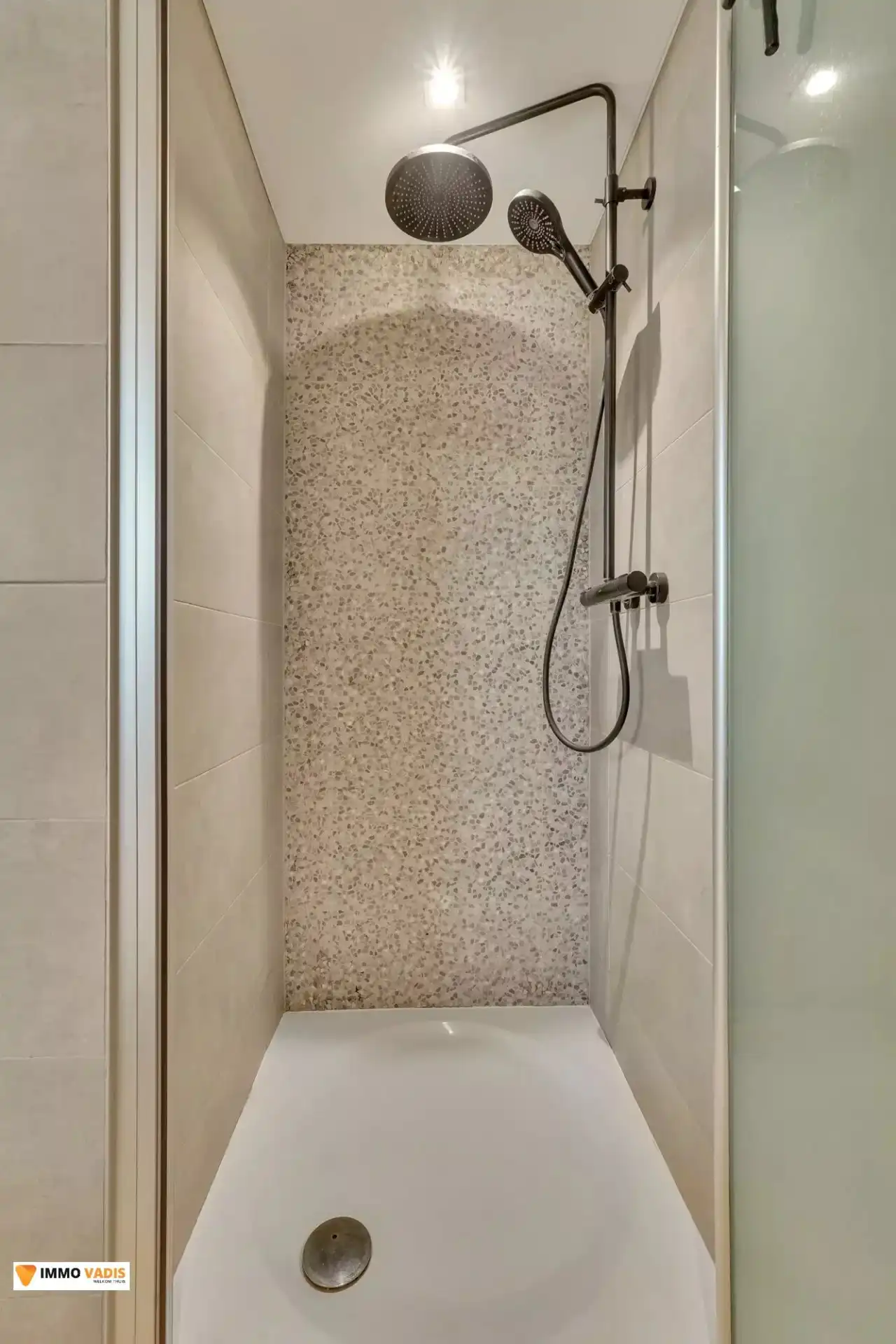 Exclusieve, vrijstaande woning met hoogwaardige afwerking te Bekkevoort foto 9