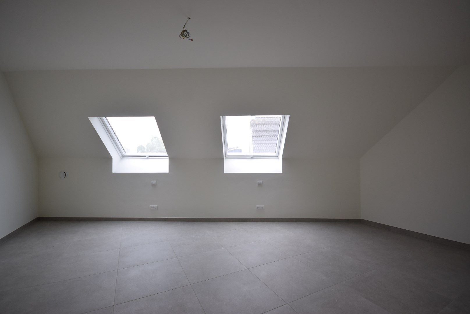 Stijlvol duplex appartement met 2 slaapkamers te huur! foto 8