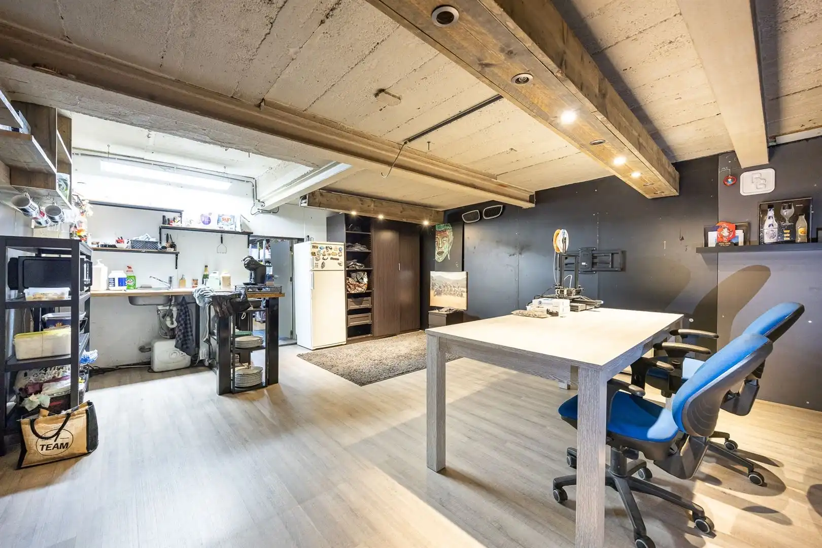 Multifunctioneel bedrijfsgebouw aan brug van den Azijn foto 12