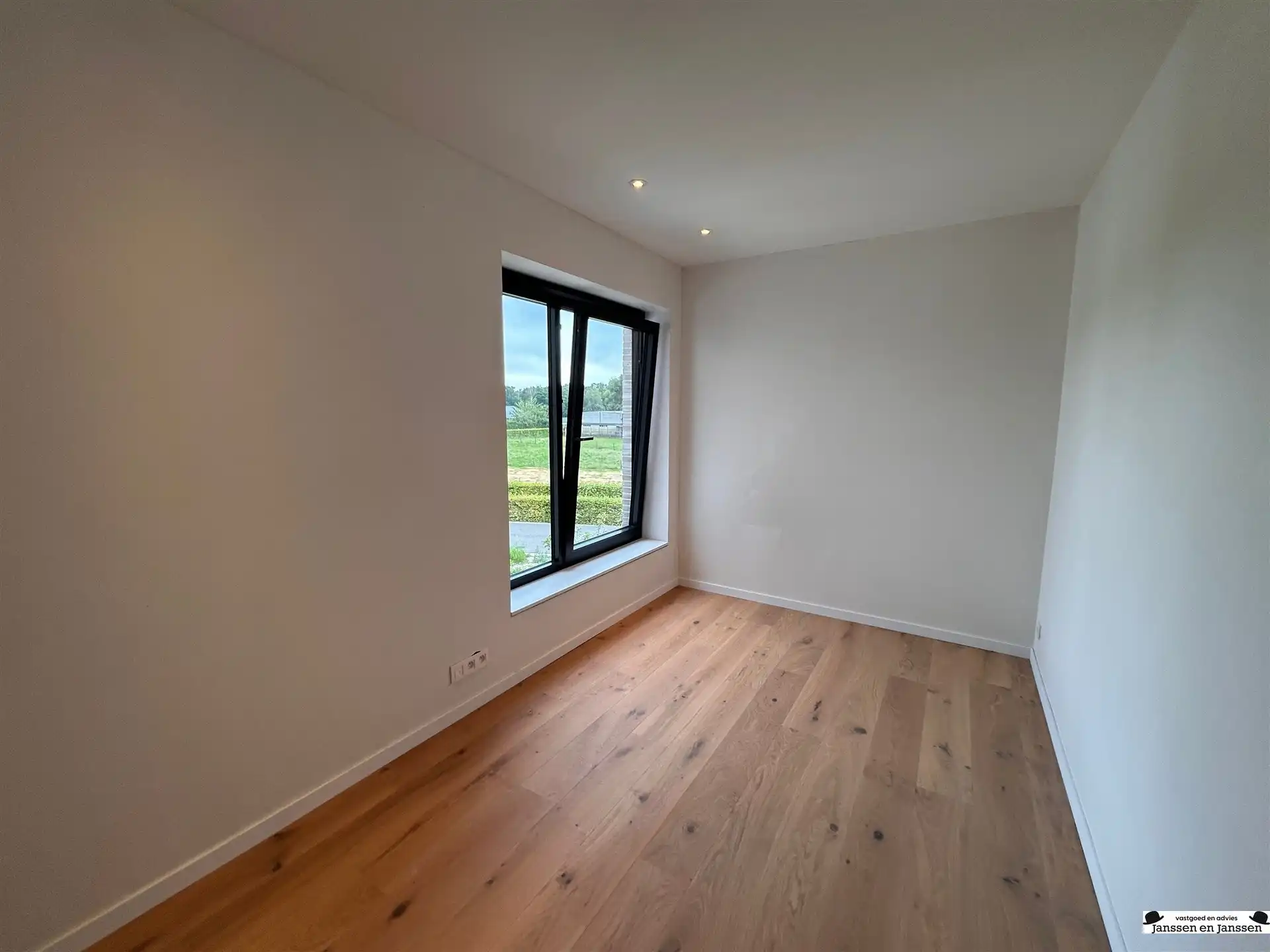 BEN-woning met 4 slaapkamers in het hartje van Gooreind foto 13