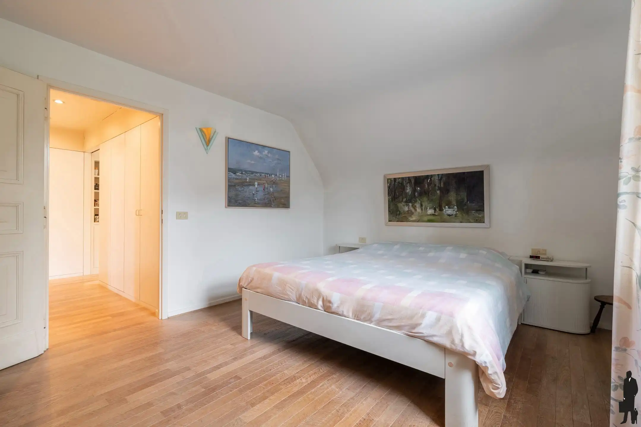 Villa met kantoor en 5 slpk. in groene rand van Turnhout foto 23